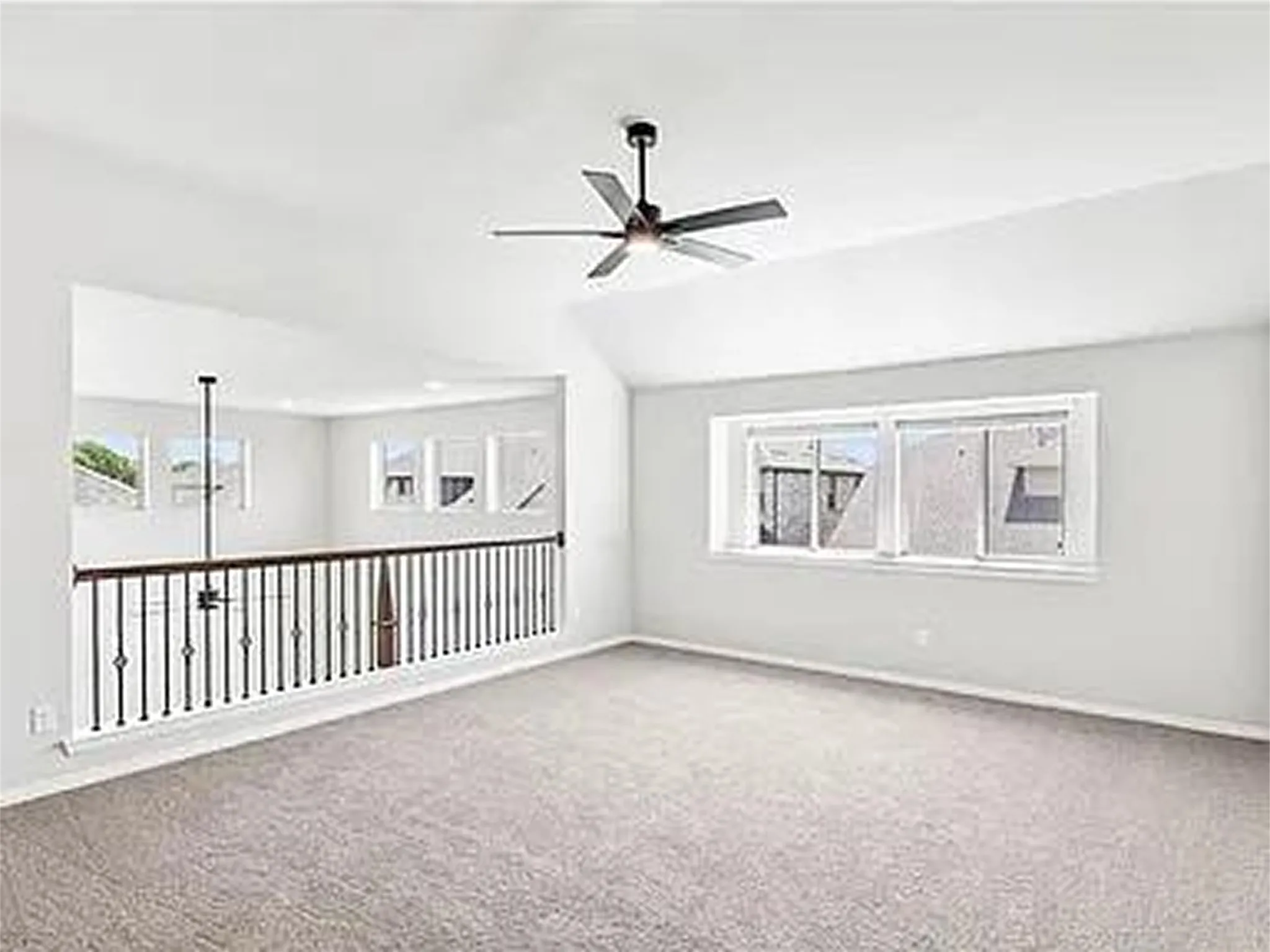 Single Family Residence For Rent in Collin County , 1012 Ridgehurst Road, Melissa, Texas 75454, 5 Bedroom, 3 Bathroom, 2 Garage spaces, 3,532 Sqft, built in 2024, mls#21298123, Real Estate Agent in Melissa, Homes For Rent in Collin county, Homes For Rent in Melissa, Realtor in Melissa Texas, Real Estate Brokerage Independent Realty Texas, Luminita Cordes Realtor