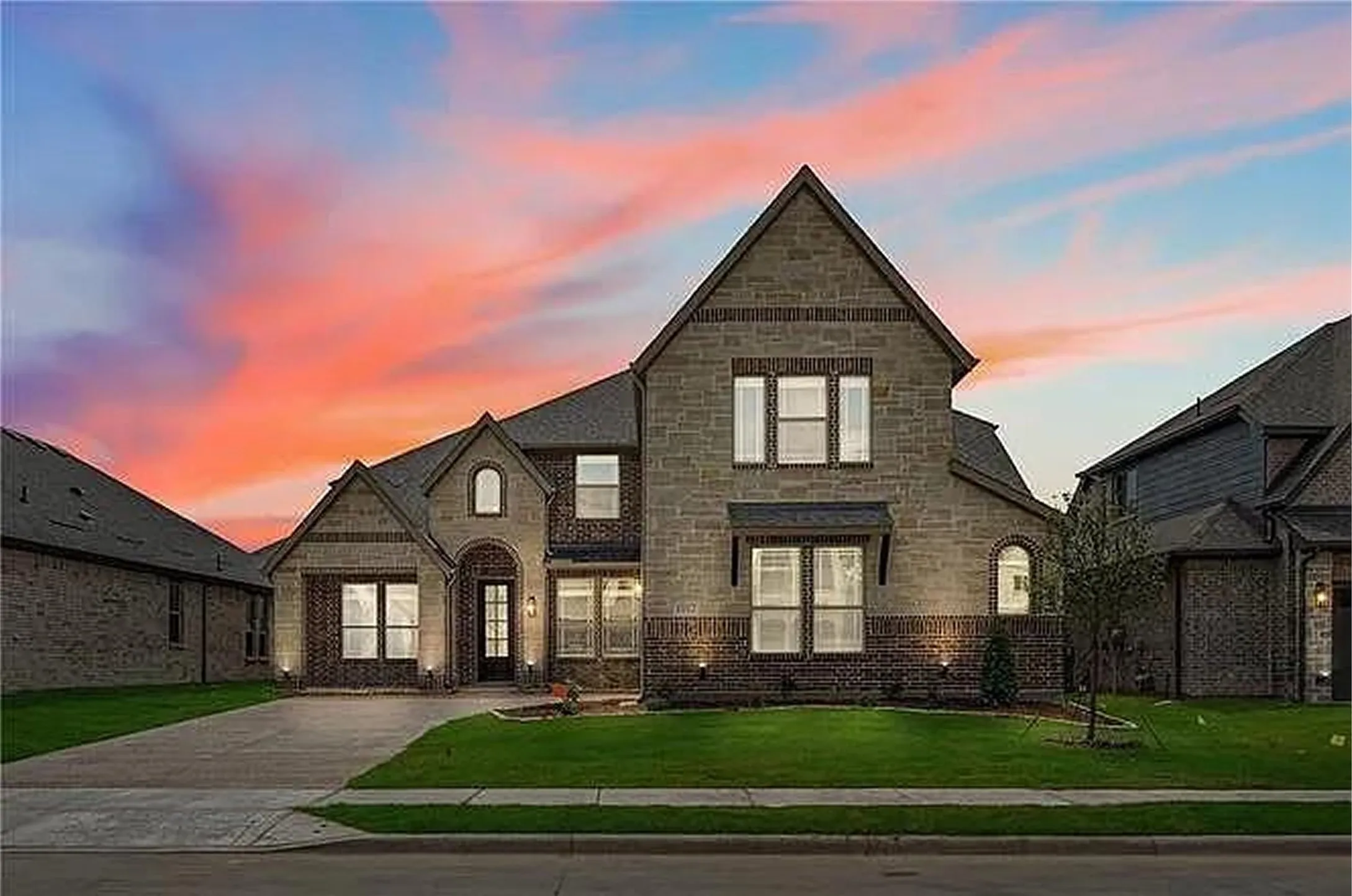 Single Family Residence For Rent in Collin County , 1012 Ridgehurst Road, Melissa, Texas 75454, 5 Bedroom, 3 Bathroom, 2 Garage spaces, 3,532 Sqft, built in 2024, mls#21298123, Real Estate Agent in Melissa, Homes For Rent in Collin county, Homes For Rent in Melissa, Realtor in Melissa Texas, Real Estate Brokerage Independent Realty Texas, Luminita Cordes Realtor