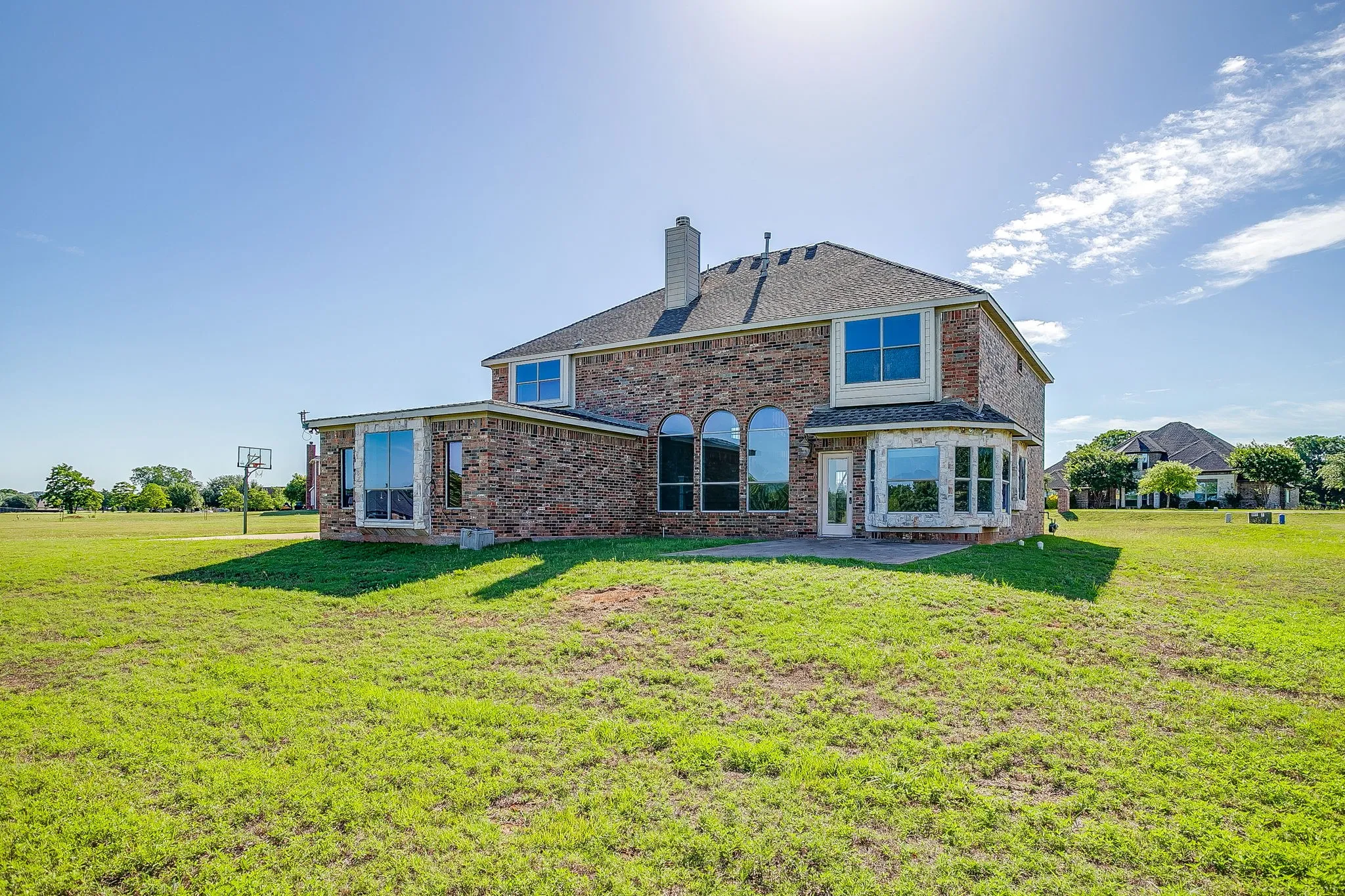 Single Family Residence For Sale in Hood County , 1802 Yucatan Drive, Granbury, Texas 76048, 5 Bedrooms, 4 Bathrooms, 2 Garage spaces, 4,034 Sqft, built in 2007, Price $899,000, mls#21281663, Real Estate Agent in Granbury, Homes For Sale in Hood county, Homes For Sale in Granbury, Realtor in Granbury Texas, Real Estate Brokerage Independent Realty Texas, Luminita Cordes Realtor