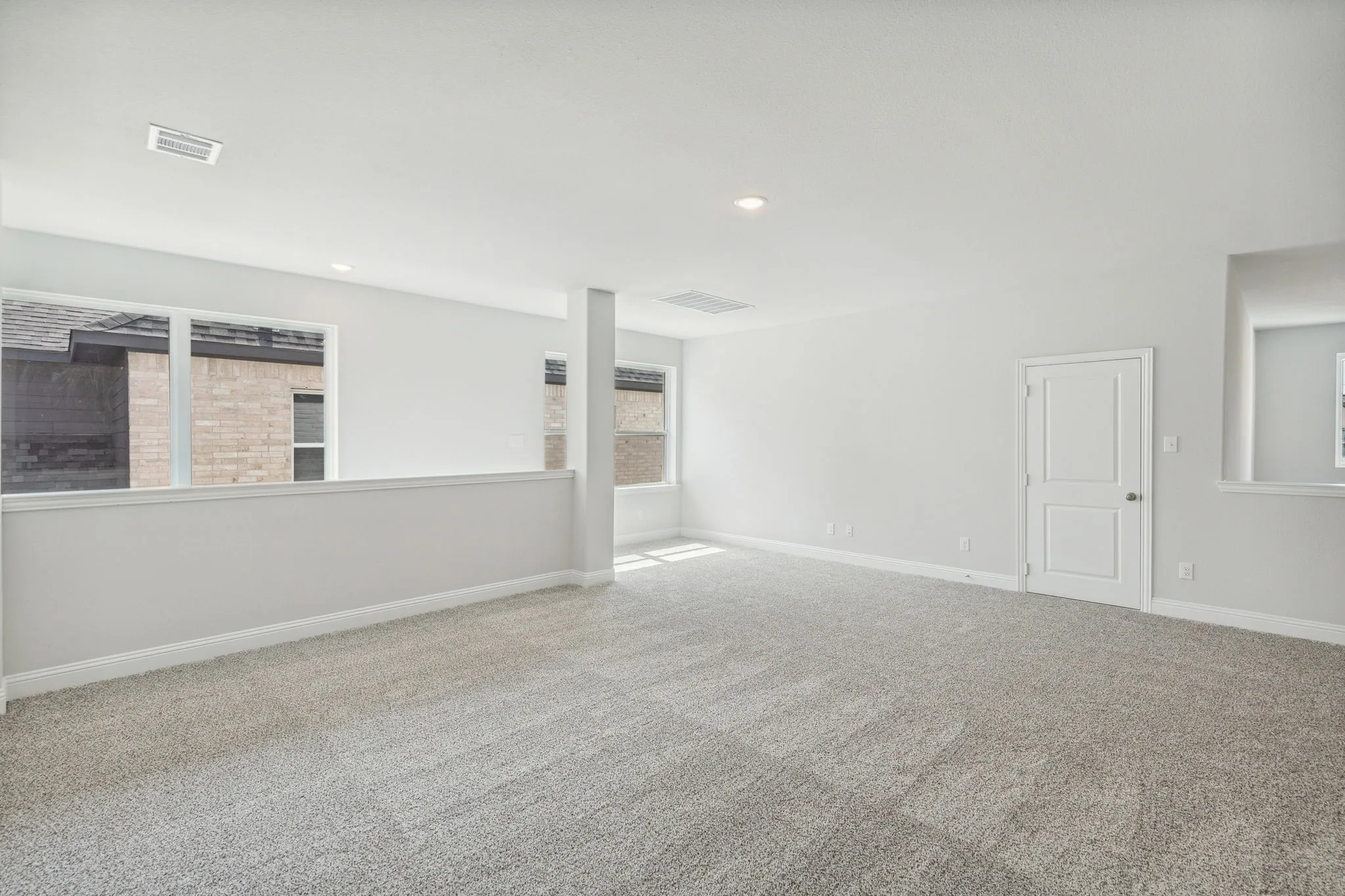 Single Family Residence For Sale in Collin County , 517 Hoot Owl Hill, Weston, Texas 75009, 3 Bedroom, 3 Bathroom, 2 Garage spaces, 3,039 Sqft, built in 2023, mls#21298158, Real Estate Agent in Weston, Homes For Sale in Collin county, Homes For Sale in Weston, Realtor in Weston Texas, Real Estate Brokerage Independent Realty Texas, Luminita Cordes Realtor