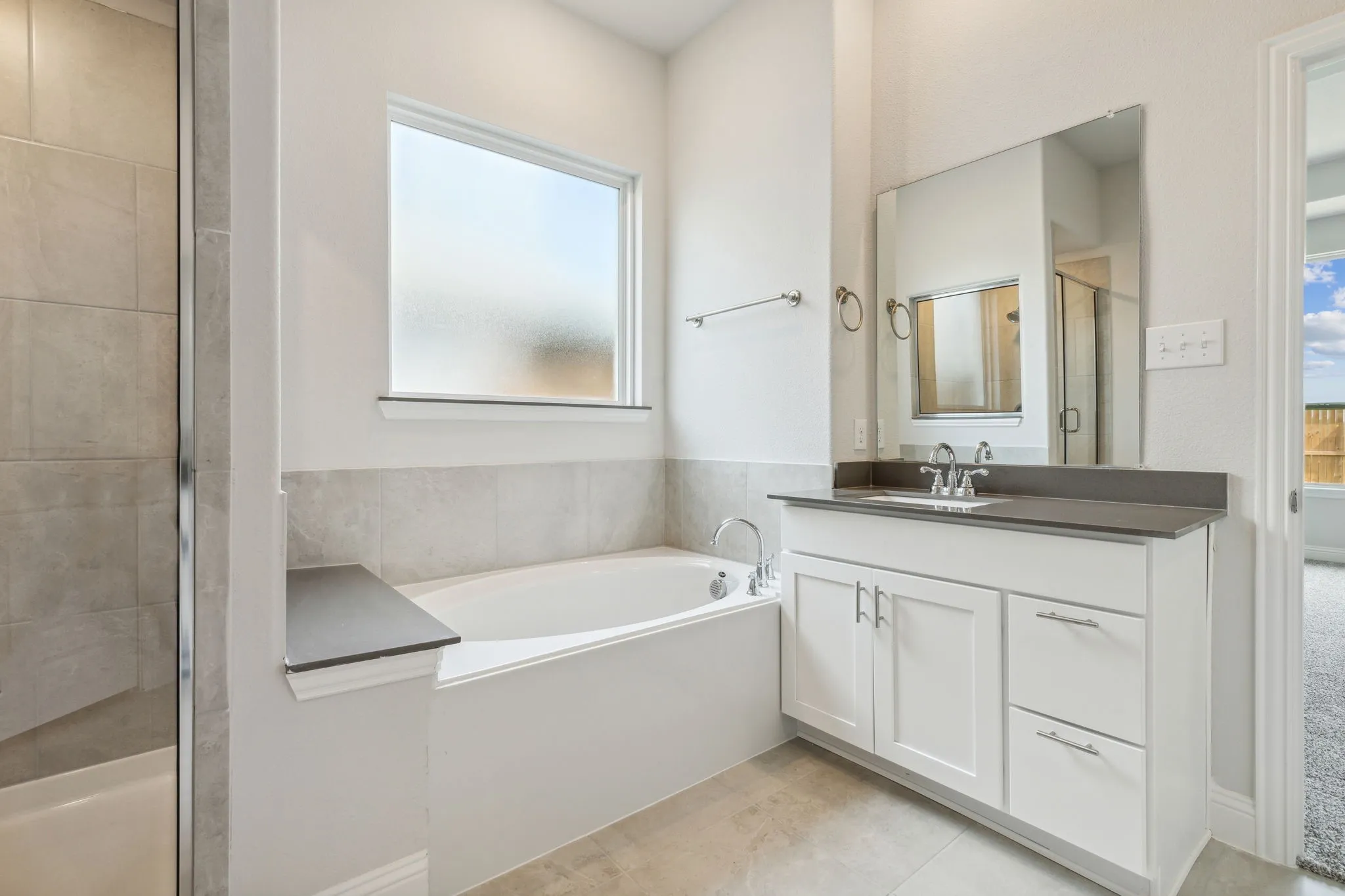 Single Family Residence For Sale in Collin County , 517 Hoot Owl Hill, Weston, Texas 75009, 3 Bedroom, 3 Bathroom, 2 Garage spaces, 3,039 Sqft, built in 2023, mls#21298158, Real Estate Agent in Weston, Homes For Sale in Collin county, Homes For Sale in Weston, Realtor in Weston Texas, Real Estate Brokerage Independent Realty Texas, Luminita Cordes Realtor
