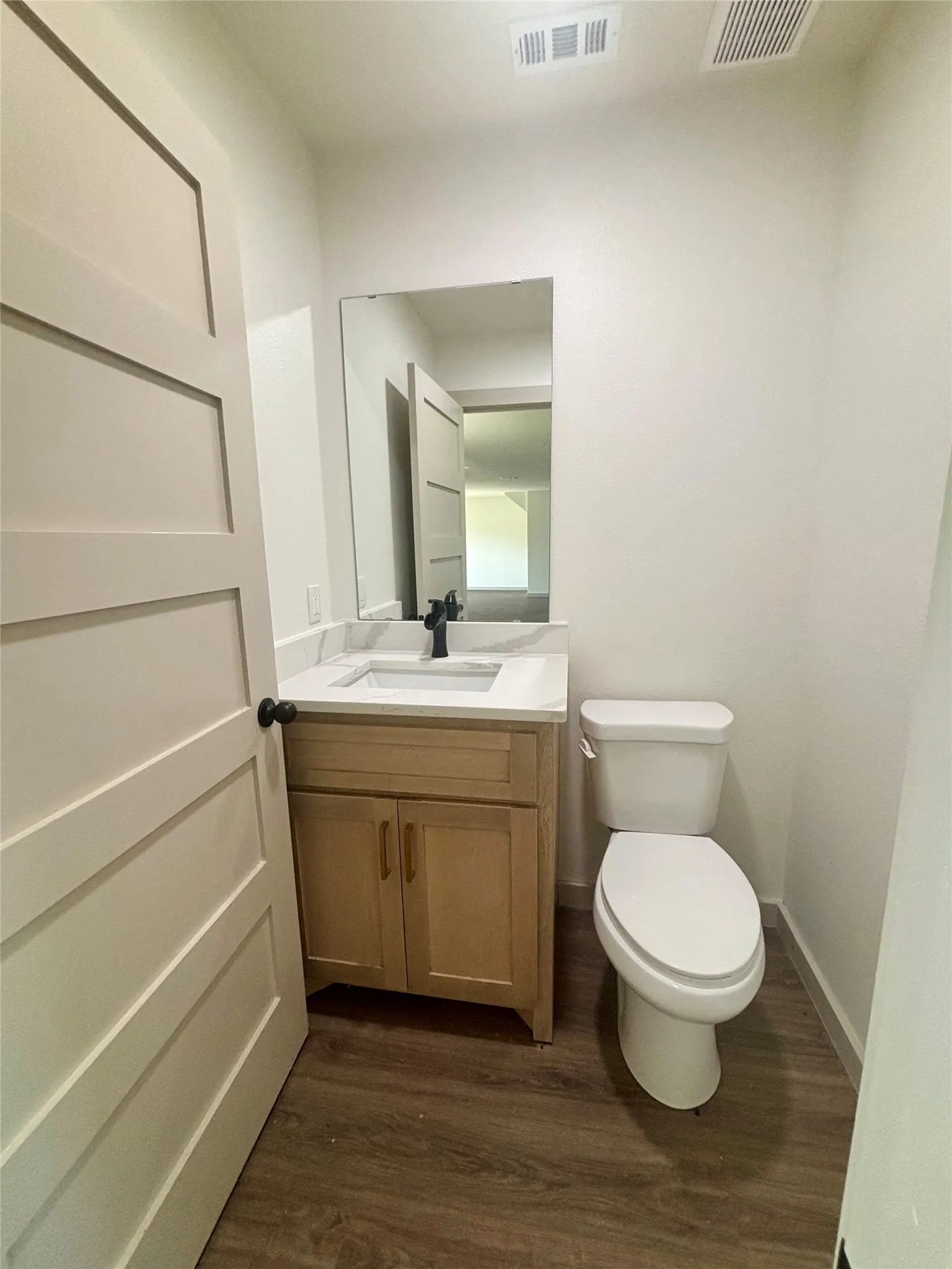 Single Family Residence For Sale in Lamar County , 670 County Road 44050, Powderly, Texas 75473, 4 Bedroom, 3 Bathroom, Garage spaces, 2,700 Sqft, built in 1980, mls#21297640, Real Estate Agent in Powderly, Homes For Sale in Lamar county, Homes For Sale in Powderly, Realtor in Powderly Texas, Real Estate Brokerage Independent Realty Texas, Luminita Cordes Realtor