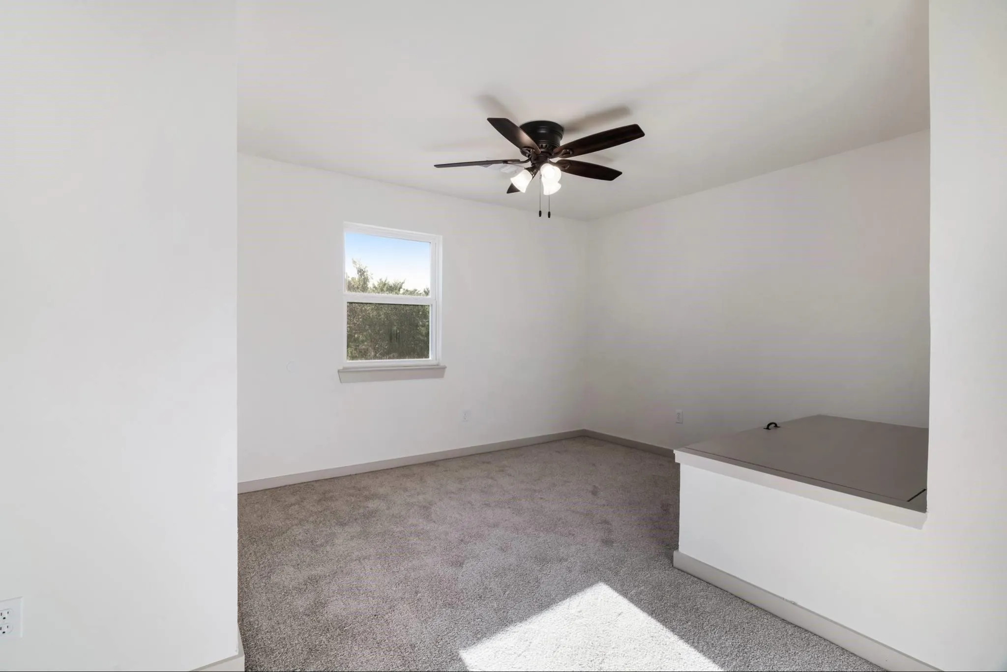 Single Family Residence For Sale in Lamar County , 670 County Road 44050, Powderly, Texas 75473, 4 Bedroom, 3 Bathroom, Garage spaces, 2,700 Sqft, built in 1980, mls#21297640, Real Estate Agent in Powderly, Homes For Sale in Lamar county, Homes For Sale in Powderly, Realtor in Powderly Texas, Real Estate Brokerage Independent Realty Texas, Luminita Cordes Realtor