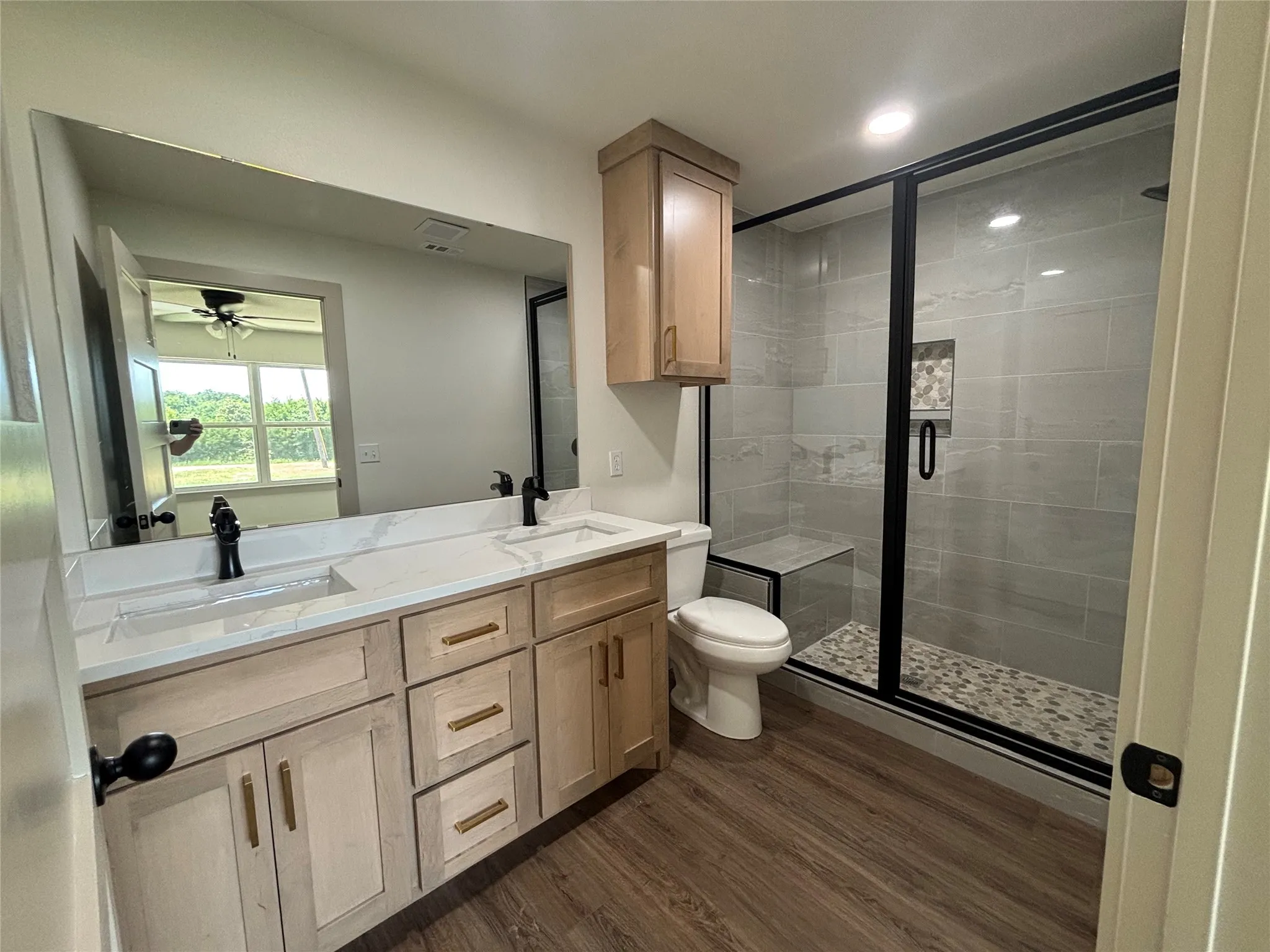 Single Family Residence For Sale in Lamar County , 670 County Road 44050, Powderly, Texas 75473, 4 Bedroom, 3 Bathroom, Garage spaces, 2,700 Sqft, built in 1980, mls#21297640, Real Estate Agent in Powderly, Homes For Sale in Lamar county, Homes For Sale in Powderly, Realtor in Powderly Texas, Real Estate Brokerage Independent Realty Texas, Luminita Cordes Realtor