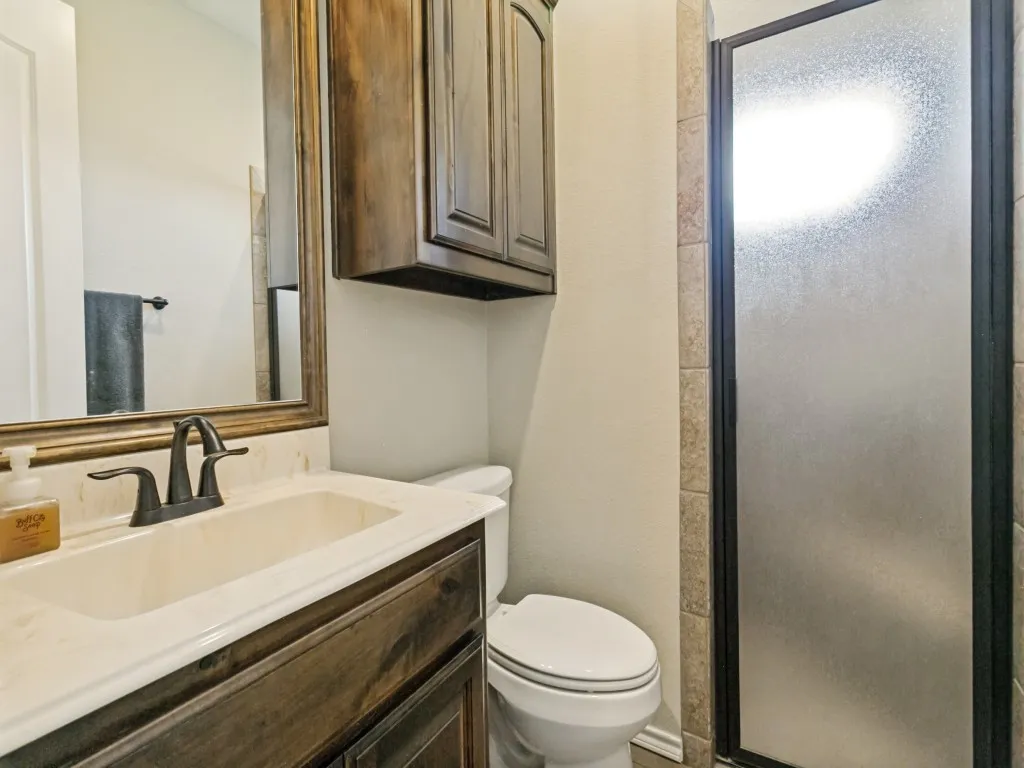 Single Family Residence For Sale in Tarrant County , 5713 Fogata Lane, Fort Worth, Texas 76036, 4 Bedroom, 3 Bathroom, 3 Garage spaces, 2,529 Sqft, built in 2016, mls#21298145, Real Estate Agent in Fort Worth, Homes For Sale in Tarrant county, Homes For Sale in Fort Worth, Realtor in Fort Worth Texas, Real Estate Brokerage Independent Realty Texas, Luminita Cordes Realtor