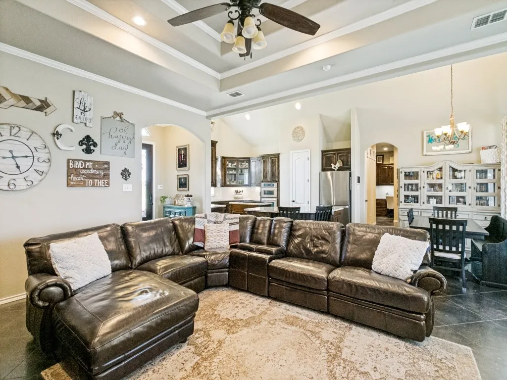 Single Family Residence For Sale in Tarrant County , 5713 Fogata Lane, Fort Worth, Texas 76036, 4 Bedroom, 3 Bathroom, 3 Garage spaces, 2,529 Sqft, built in 2016, mls#21298145, Real Estate Agent in Fort Worth, Homes For Sale in Tarrant county, Homes For Sale in Fort Worth, Realtor in Fort Worth Texas, Real Estate Brokerage Independent Realty Texas, Luminita Cordes Realtor