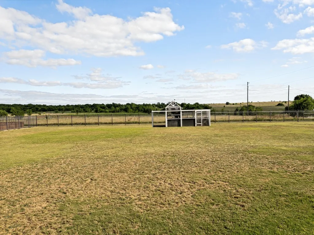Single Family Residence For Sale in Tarrant County , 5713 Fogata Lane, Fort Worth, Texas 76036, 4 Bedroom, 3 Bathroom, 3 Garage spaces, 2,529 Sqft, built in 2016, mls#21298145, Real Estate Agent in Fort Worth, Homes For Sale in Tarrant county, Homes For Sale in Fort Worth, Realtor in Fort Worth Texas, Real Estate Brokerage Independent Realty Texas, Luminita Cordes Realtor