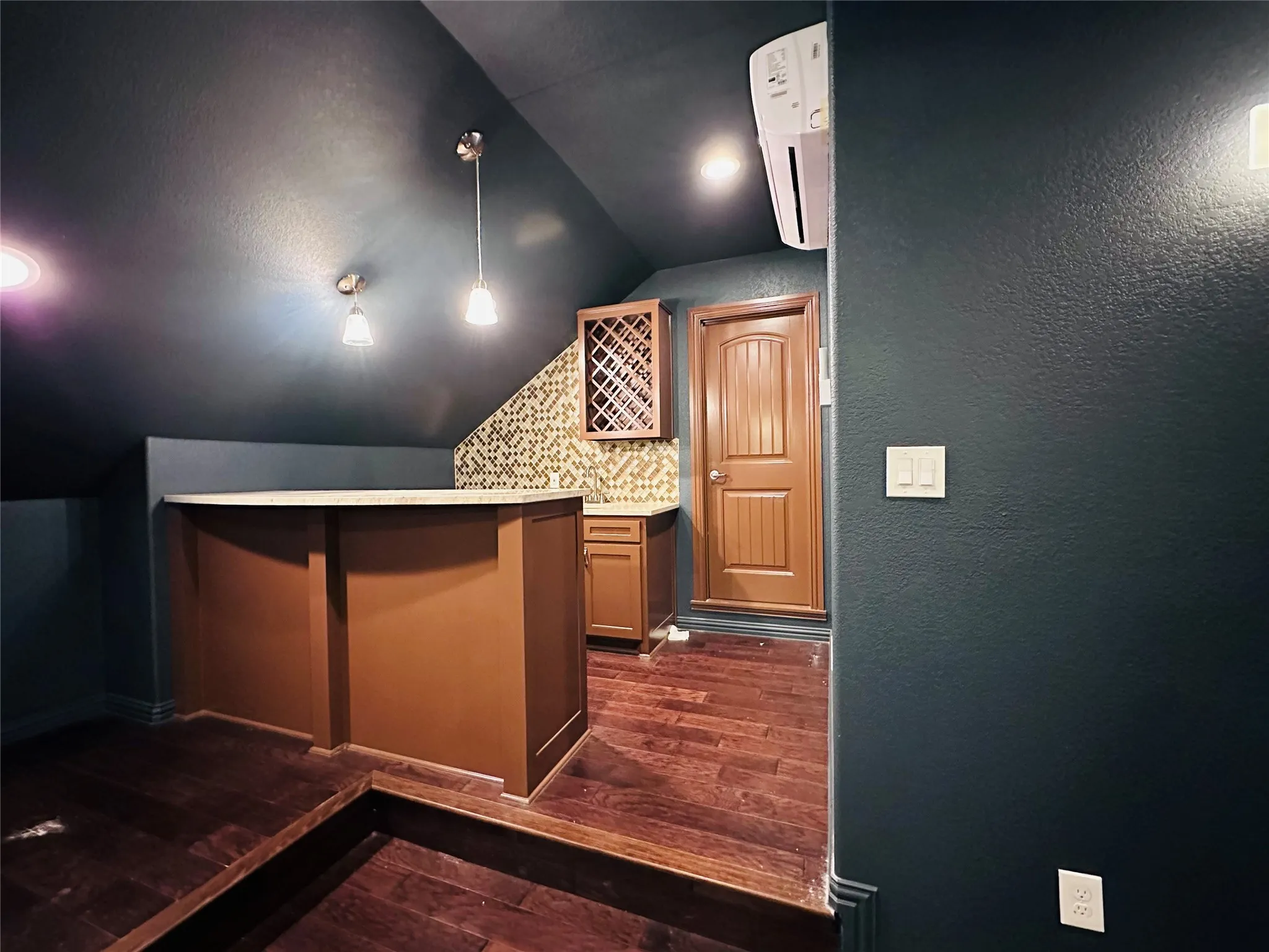 Single Family Residence For Sale in Collin County , 6688 Excelsior Place, Frisco, Texas 75035, 4 Bedroom, 3 Bathroom, 3 Garage spaces, 3,743 Sqft, built in 2012, mls#21292550, Real Estate Agent in Frisco, Homes For Sale in Collin county, Homes For Sale in Frisco, Realtor in Frisco Texas, Real Estate Brokerage Independent Realty Texas, Luminita Cordes Realtor