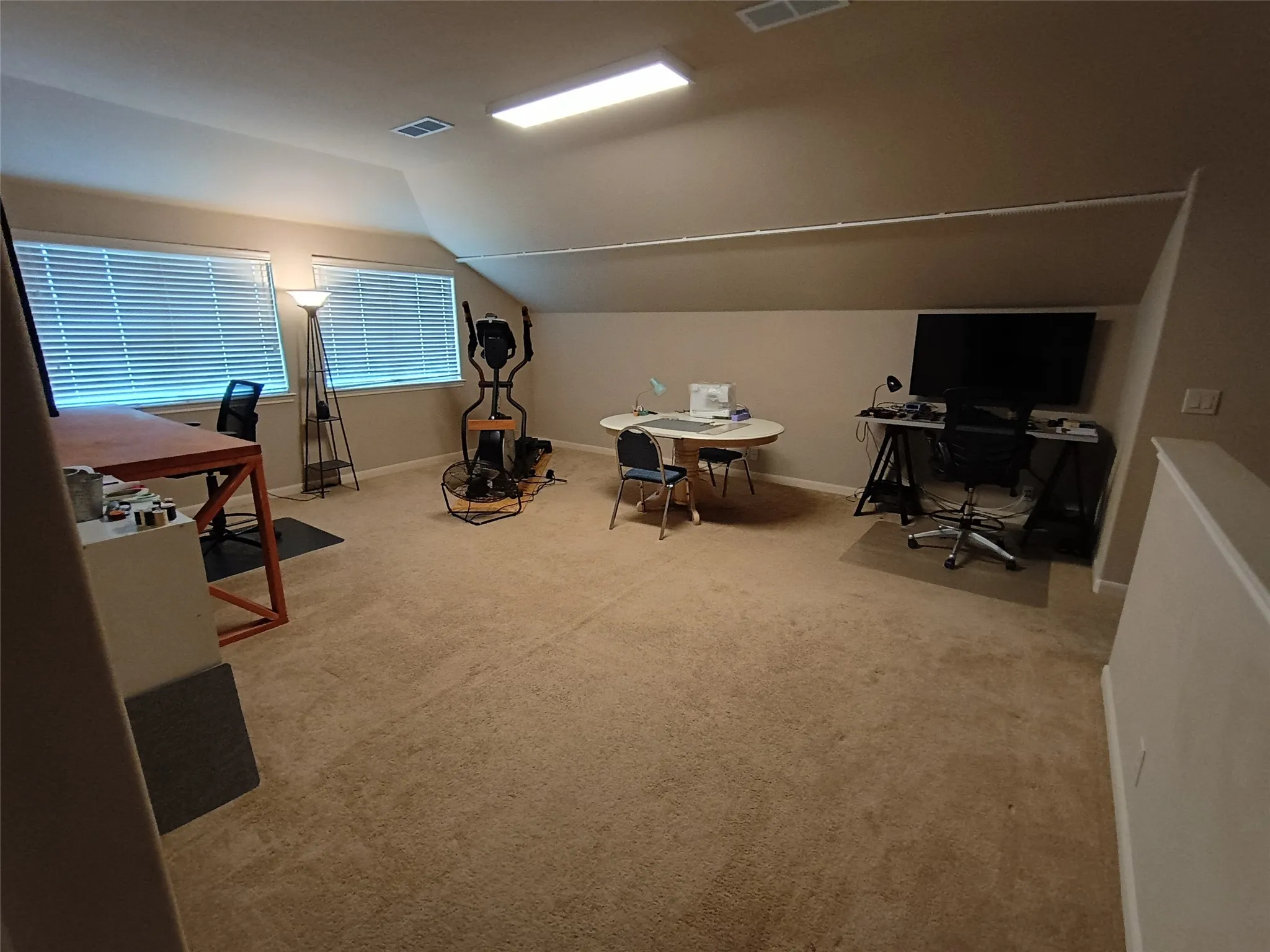 Single Family Residence For Sale in Kaufman County , 3104 Buckthorn Street, Forney, Texas 75126, 4 Bedroom, 3 Bathroom, 2 Garage spaces, 2,505 Sqft, built in 2016, Price $269,000, mls#21297784, Real Estate Agent in Forney, Homes For Sale in Kaufman county, Homes For Sale in Forney, Realtor in Forney Texas, Real Estate Brokerage Independent Realty Texas, Luminita Cordes Realtor