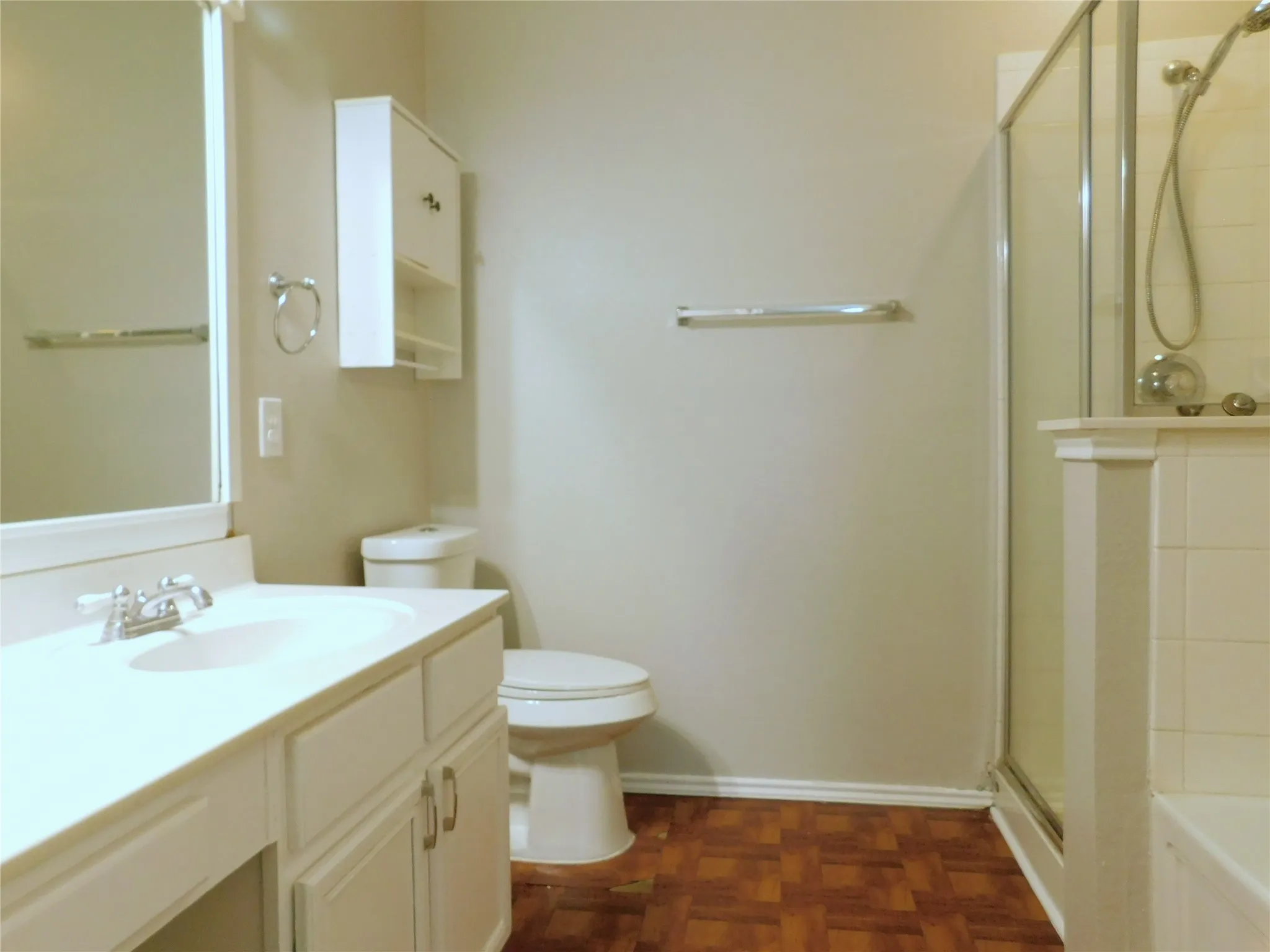 Single Family Residence For Rent in Denton County , 1648 Crown Point Drive, Little Elm, Texas 75036, 4 Bedroom, 2 Bathroom, 2 Garage spaces, 1,873 Sqft, built in 2004, mls#21296301, Real Estate Agent in Little Elm, Homes For Rent in Denton county, Homes For Rent in Little Elm, Realtor in Little Elm Texas, Real Estate Brokerage Independent Realty Texas, Luminita Cordes Realtor