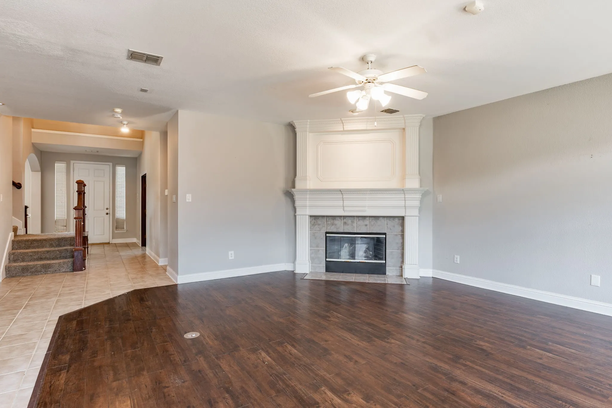 Single Family Residence For Rent in Dallas County , 1100 Cedar Valley Drive, Irving, Texas 75063, 4 Bedroom, 3 Bathroom, 2 Garage spaces, 3,168 Sqft, built in 2004, mls#21298169, Real Estate Agent in Irving, Homes For Rent in Dallas county, Homes For Rent in Irving, Realtor in Irving Texas, Real Estate Brokerage Independent Realty Texas, Luminita Cordes Realtor