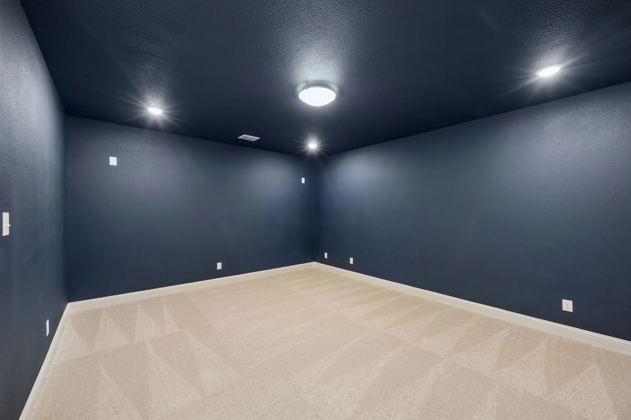 Single Family Residence For Sale in Collin County , 424 Amalfi Way, Weston, Texas 75009, 3 Bedroom, 4 Bathroom, 2 Garage spaces, 3,492 Sqft, built in 2025, mls#21298206, Real Estate Agent in Weston, Homes For Sale in Collin county, Homes For Sale in Weston, Realtor in Weston Texas, Real Estate Brokerage Independent Realty Texas, Luminita Cordes Realtor
