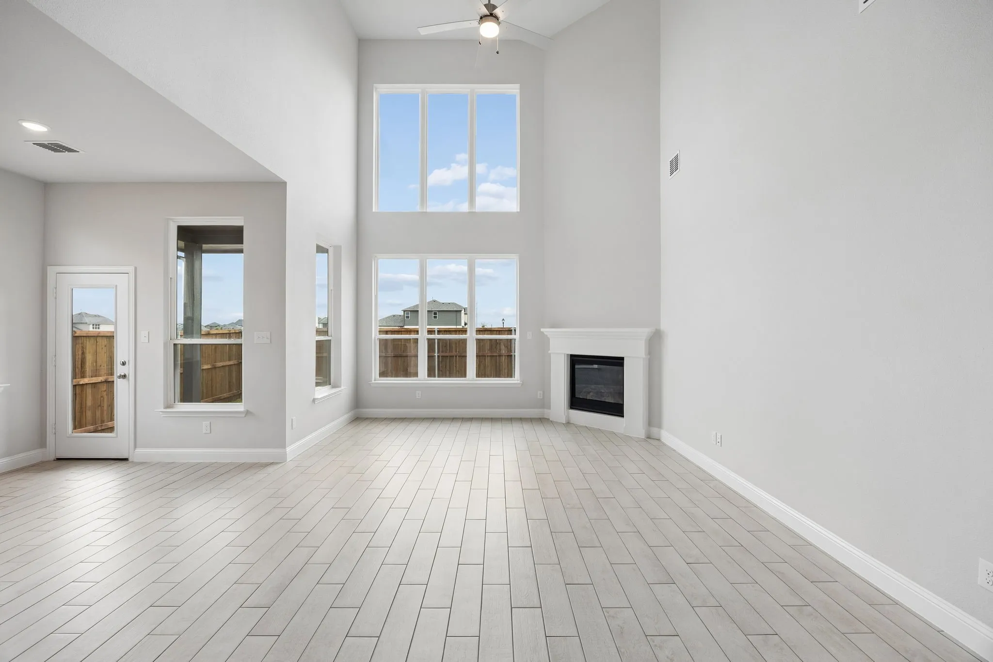 Single Family Residence For Sale in Collin County , 424 Amalfi Way, Weston, Texas 75009, 3 Bedroom, 4 Bathroom, 2 Garage spaces, 3,492 Sqft, built in 2025, mls#21298206, Real Estate Agent in Weston, Homes For Sale in Collin county, Homes For Sale in Weston, Realtor in Weston Texas, Real Estate Brokerage Independent Realty Texas, Luminita Cordes Realtor