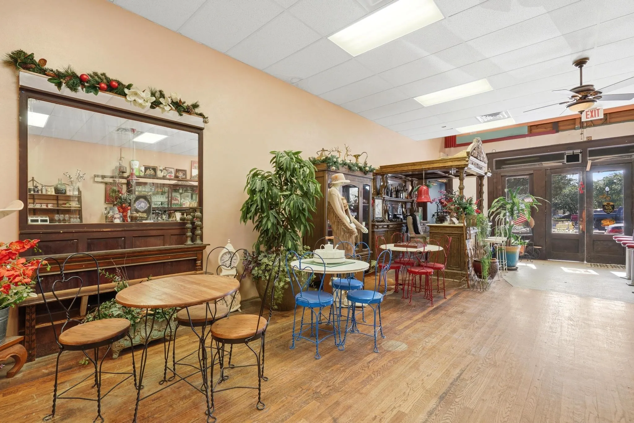Office For Sale in Jones County , 110 S Swenson Street, Stamford, Texas 79553, 0, 0, Garage spaces, 0 Sqft, built in 1920, mls#21297591, Real Estate Agent in Stamford, Homes For Sale in Jones county, Homes For Sale in Stamford, Realtor in Stamford Texas, Real Estate Brokerage Independent Realty Texas, Luminita Cordes Realtor