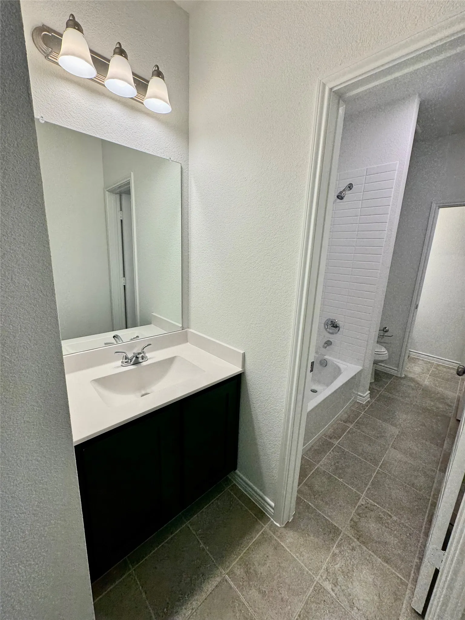 Single Family Residence For Rent in Denton County , 504 Saddle Lane, Denton, Texas 76205, 4 Bedroom, 3 Bathroom, 1 Garage spaces, 2,023 Sqft, built in 2024, mls#21298213, Real Estate Agent in Denton, Homes For Rent in Denton county, Homes For Rent in Denton, Realtor in Denton Texas, Real Estate Brokerage Independent Realty Texas, Luminita Cordes Realtor