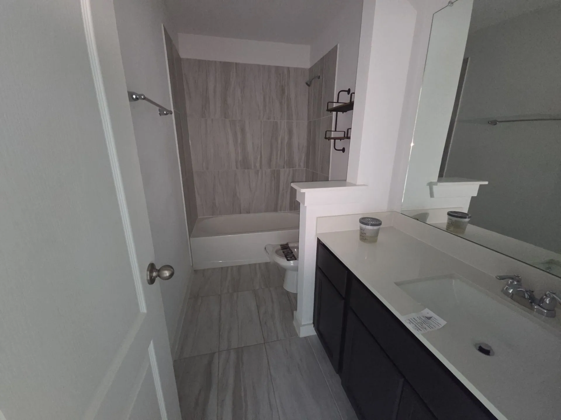 Single Family Residence For Sale in Kaufman County , 2903 Doggett Drive, Forney, Texas 75126, 3 Bedroom, 3 Bathroom, 2 Garage spaces, 2,129 Sqft, built in 2022, mls#21298223, Real Estate Agent in Forney, Homes For Sale in Kaufman county, Homes For Sale in Forney, Realtor in Forney Texas, Real Estate Brokerage Independent Realty Texas, Luminita Cordes Realtor