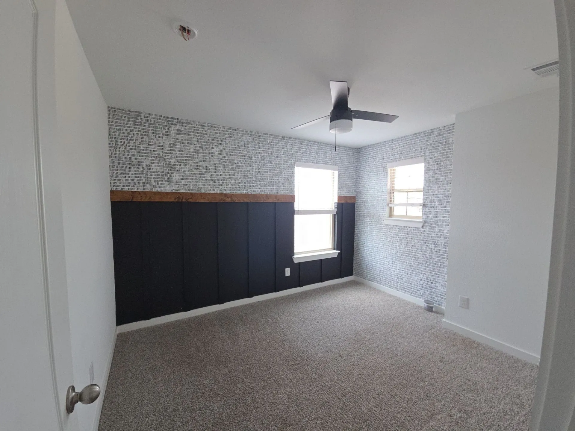 Single Family Residence For Sale in Kaufman County , 2903 Doggett Drive, Forney, Texas 75126, 3 Bedroom, 3 Bathroom, 2 Garage spaces, 2,129 Sqft, built in 2022, mls#21298223, Real Estate Agent in Forney, Homes For Sale in Kaufman county, Homes For Sale in Forney, Realtor in Forney Texas, Real Estate Brokerage Independent Realty Texas, Luminita Cordes Realtor