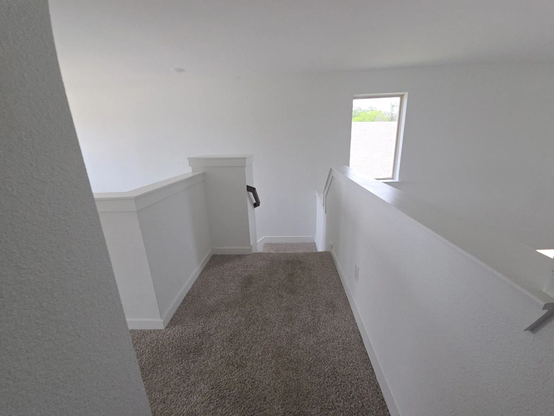 Single Family Residence For Sale in Kaufman County , 2903 Doggett Drive, Forney, Texas 75126, 3 Bedroom, 3 Bathroom, 2 Garage spaces, 2,129 Sqft, built in 2022, mls#21298223, Real Estate Agent in Forney, Homes For Sale in Kaufman county, Homes For Sale in Forney, Realtor in Forney Texas, Real Estate Brokerage Independent Realty Texas, Luminita Cordes Realtor