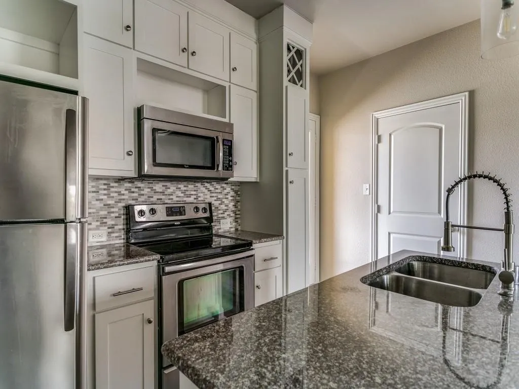 Apartment For Sale in Denton County , 391 E Main Street, Lewisville, Texas 75057, 0, 0, Garage spaces, 0 Sqft, built in 2011, Price $1,799,999, mls#21296965, Real Estate Agent in Lewisville, Homes For Sale in Denton county, Homes For Sale in Lewisville, Realtor in Lewisville Texas, Real Estate Brokerage Independent Realty Texas, Luminita Cordes Realtor