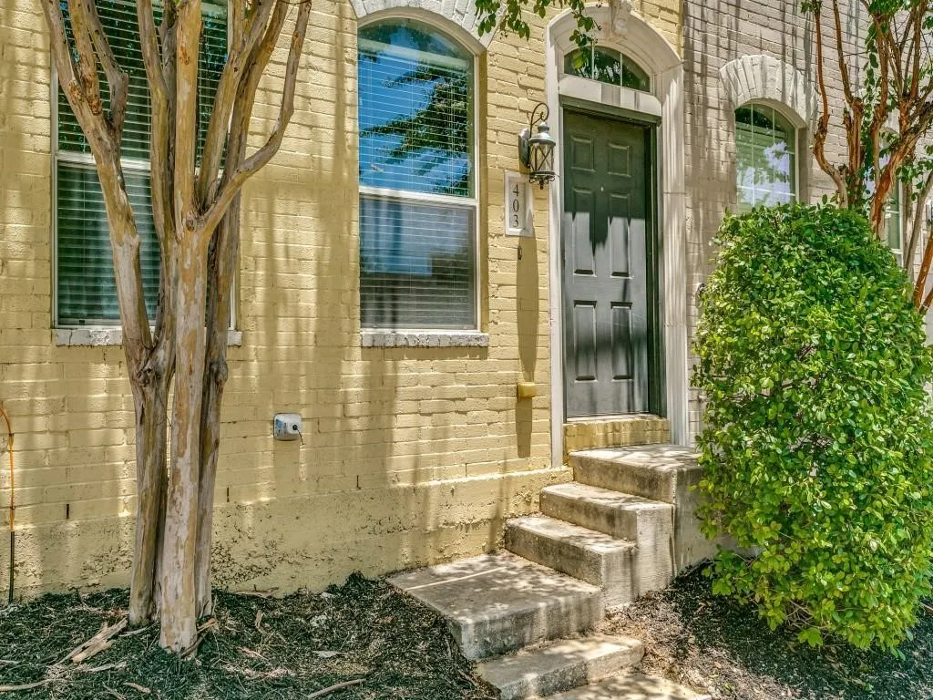 Apartment For Sale in Denton County , 391 E Main Street, Lewisville, Texas 75057, 0, 0, Garage spaces, 0 Sqft, built in 2011, Price $1,799,999, mls#21296965, Real Estate Agent in Lewisville, Homes For Sale in Denton county, Homes For Sale in Lewisville, Realtor in Lewisville Texas, Real Estate Brokerage Independent Realty Texas, Luminita Cordes Realtor