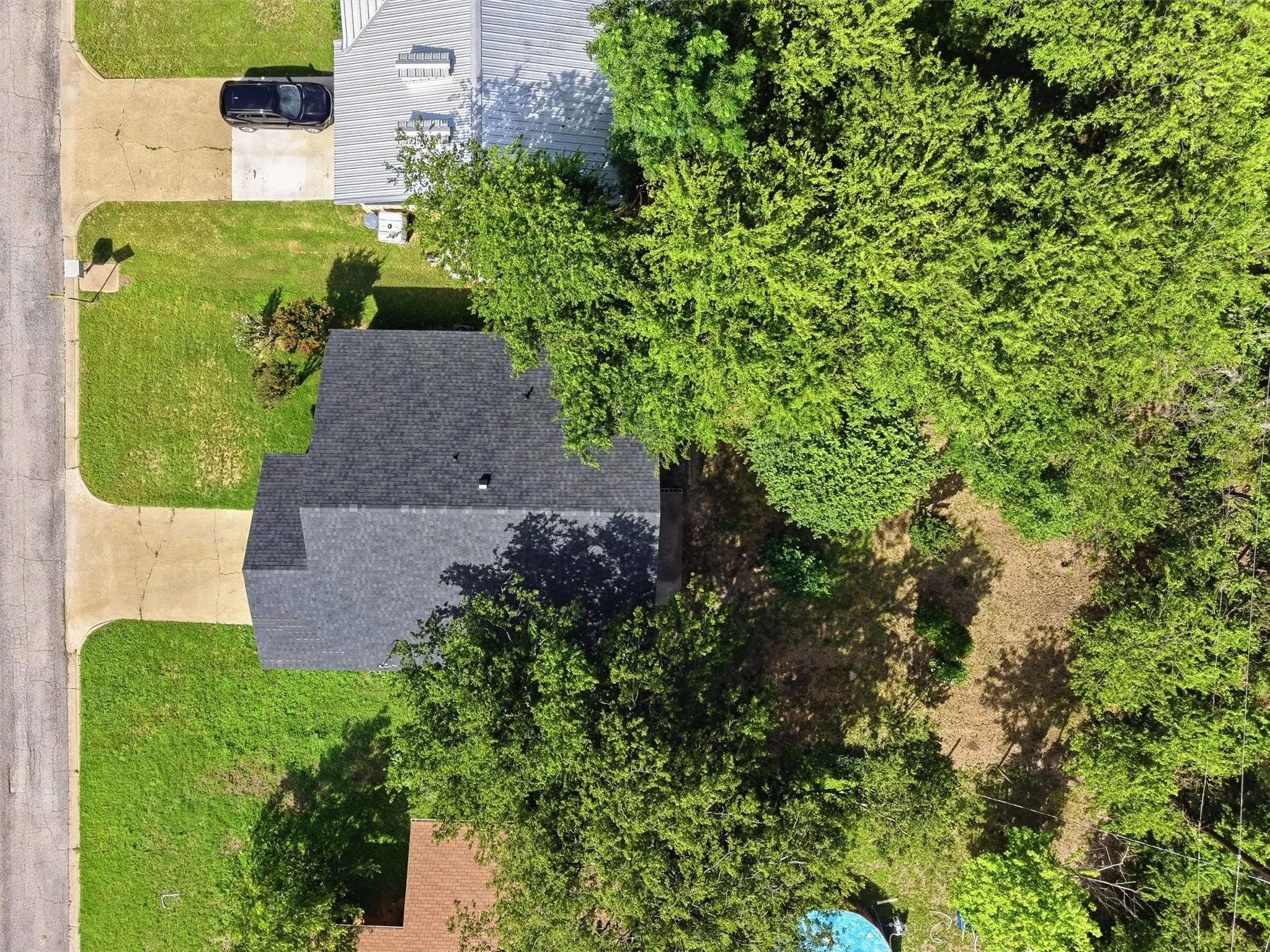 Single Family Residence For Sale in Hood County , 1727 W Doyle Street, Granbury, Texas 76048, 3 Bedroom, 2 Bathroom, 2 Garage spaces, 1,282 Sqft, built in 1983, mls#21297346, Real Estate Agent in Granbury, Homes For Sale in Hood county, Homes For Sale in Granbury, Realtor in Granbury Texas, Real Estate Brokerage Independent Realty Texas, Luminita Cordes Realtor
