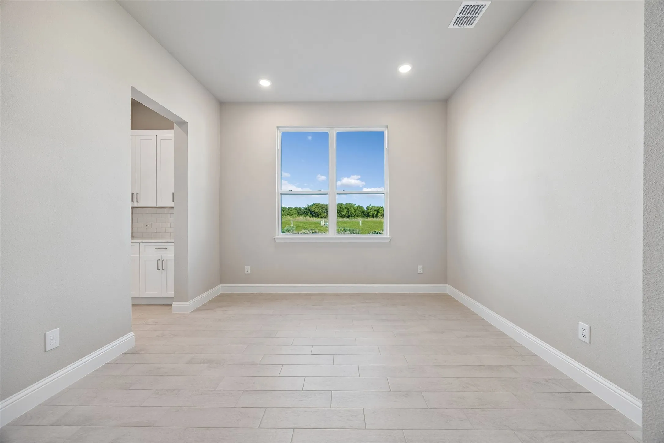 Single Family Residence For Sale in Collin County , 420 Cavalli Drive, Weston, Texas 75009, 4 Bedroom, 5 Bathroom, 2 Garage spaces, 3,926 Sqft, built in 2025, mls#21298286, Real Estate Agent in Weston, Homes For Sale in Collin county, Homes For Sale in Weston, Realtor in Weston Texas, Real Estate Brokerage Independent Realty Texas, Luminita Cordes Realtor