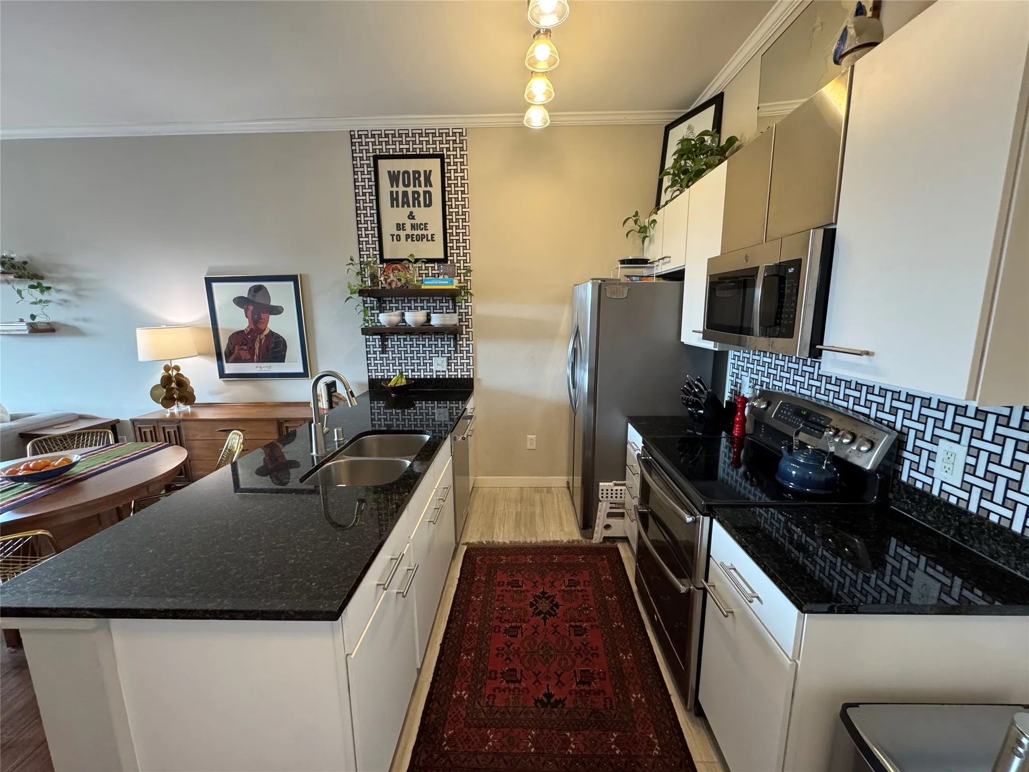 You'll enjoy meal prep in this gorgeous kitchen
