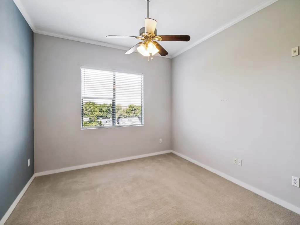 Condominium For Sale in Dallas County , 3025 Bryan Street 3E, Dallas, Texas 75204, 2 Bedroom, 2 Bathroom, 1 Garage spaces, 1,187 Sqft, built in 2006, mls#21297373, Real Estate Agent in Dallas, Homes For Sale in Dallas county, Homes For Sale in Dallas, Realtor in Dallas Texas, Real Estate Brokerage Independent Realty Texas, Luminita Cordes Realtor