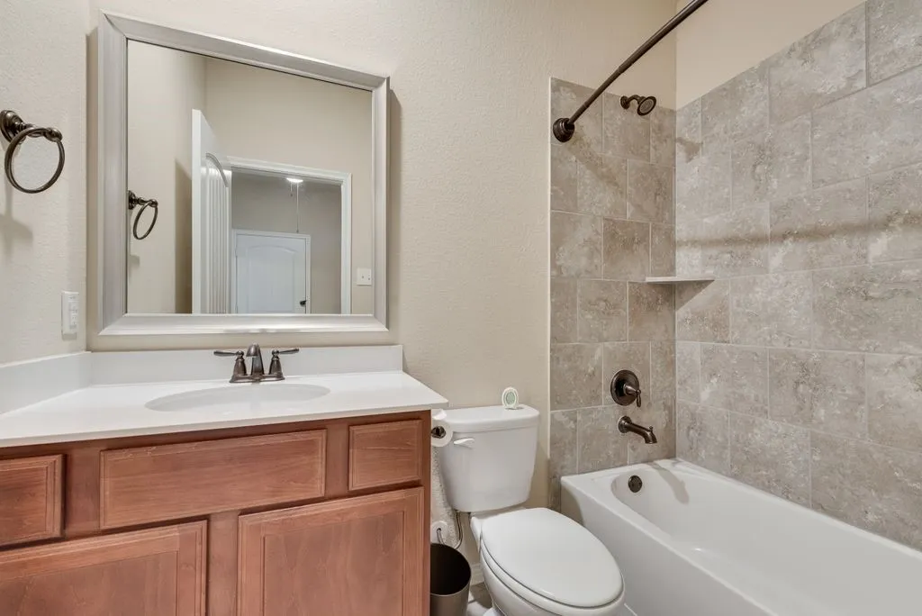 Single Family Residence For Sale in Dallas County , 3318 Rosewood Lane, Sachse, Texas 75048, 4 Bedroom, 3 Bathroom, 2 Garage spaces, 2,266 Sqft, built in 2017, mls#21298180, Real Estate Agent in Sachse, Homes For Sale in Dallas county, Homes For Sale in Sachse, Realtor in Sachse Texas, Real Estate Brokerage Independent Realty Texas, Luminita Cordes Realtor
