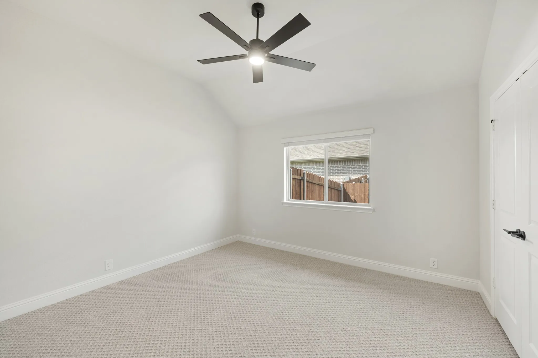 Single Family Residence For Sale in Ellis County , 4029 Eagles Bluff Road, Midlothian, Texas 76065, 3 Bedroom, 3 Bathroom, 2 Garage spaces, 2,260 Sqft, built in 2026, mls#21298346, Real Estate Agent in Midlothian, Homes For Sale in Ellis county, Homes For Sale in Midlothian, Realtor in Midlothian Texas, Real Estate Brokerage Independent Realty Texas, Luminita Cordes Realtor