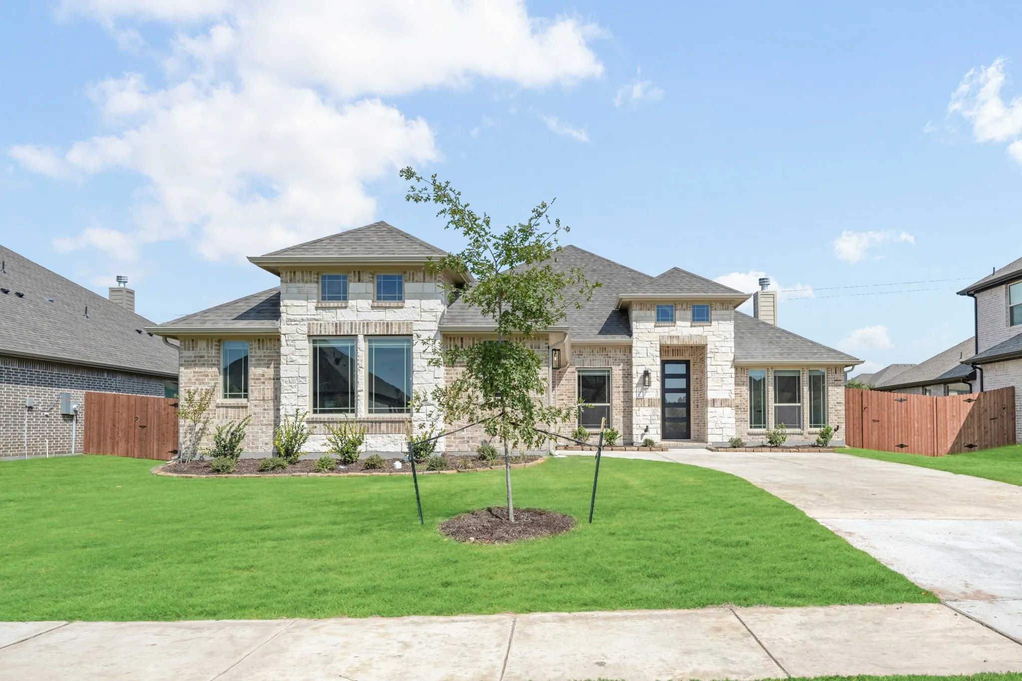 Single Family Residence For Sale in Ellis County , 4029 Eagles Bluff Road, Midlothian, Texas 76065, 3 Bedroom, 3 Bathroom, 2 Garage spaces, 2,260 Sqft, built in 2026, mls#21298346, Real Estate Agent in Midlothian, Homes For Sale in Ellis county, Homes For Sale in Midlothian, Realtor in Midlothian Texas, Real Estate Brokerage Independent Realty Texas, Luminita Cordes Realtor