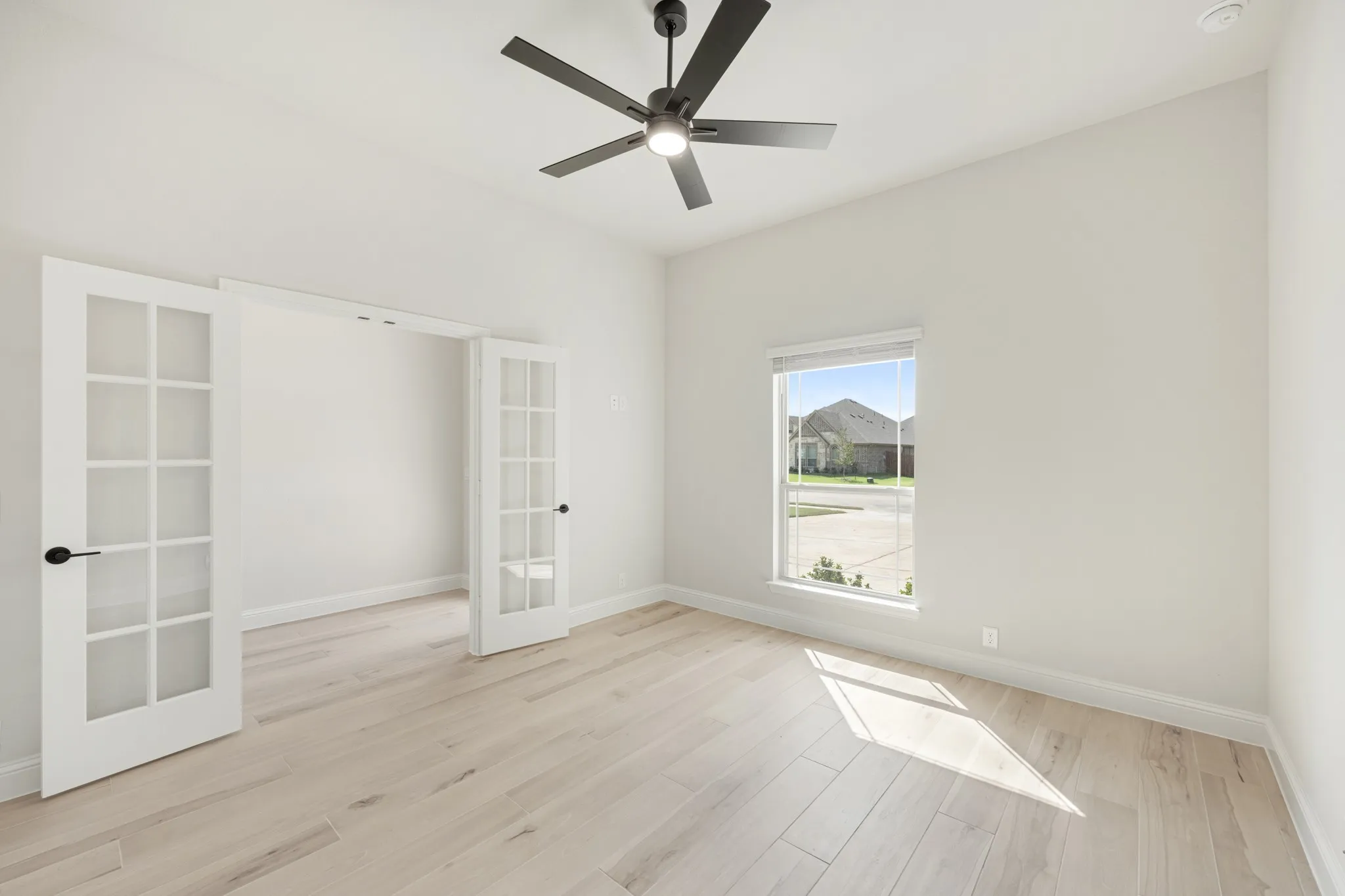 Single Family Residence For Sale in Ellis County , 4029 Eagles Bluff Road, Midlothian, Texas 76065, 3 Bedroom, 3 Bathroom, 2 Garage spaces, 2,260 Sqft, built in 2026, mls#21298346, Real Estate Agent in Midlothian, Homes For Sale in Ellis county, Homes For Sale in Midlothian, Realtor in Midlothian Texas, Real Estate Brokerage Independent Realty Texas, Luminita Cordes Realtor