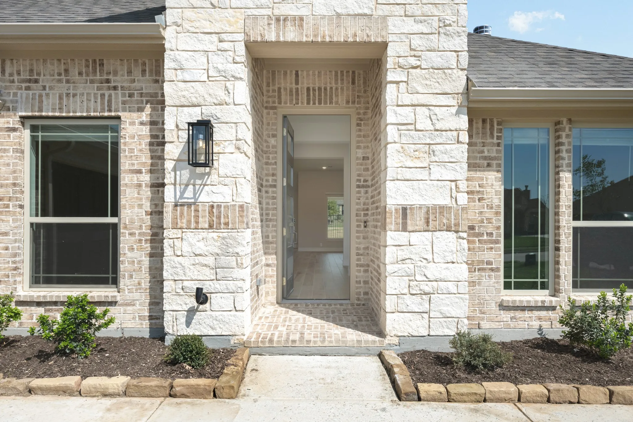 Single Family Residence For Sale in Ellis County , 4029 Eagles Bluff Road, Midlothian, Texas 76065, 3 Bedroom, 3 Bathroom, 2 Garage spaces, 2,260 Sqft, built in 2026, mls#21298346, Real Estate Agent in Midlothian, Homes For Sale in Ellis county, Homes For Sale in Midlothian, Realtor in Midlothian Texas, Real Estate Brokerage Independent Realty Texas, Luminita Cordes Realtor