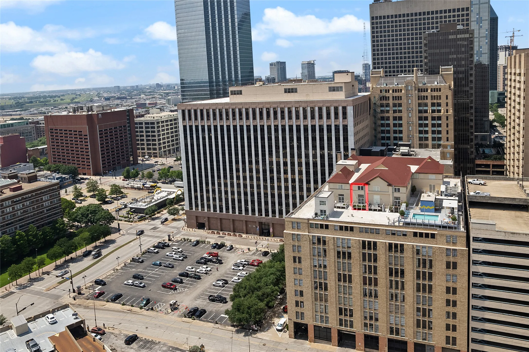 Condominium For Sale in Dallas County , 1122 Jackson Street 1103, Dallas, Texas 75202, 1 Bedroom, 2 Bathroom, 2 Garage spaces, 1,035 Sqft, built in 1925, mls#21298200, Real Estate Agent in Dallas, Homes For Sale in Dallas county, Homes For Sale in Dallas, Realtor in Dallas Texas, Real Estate Brokerage Independent Realty Texas, Luminita Cordes Realtor