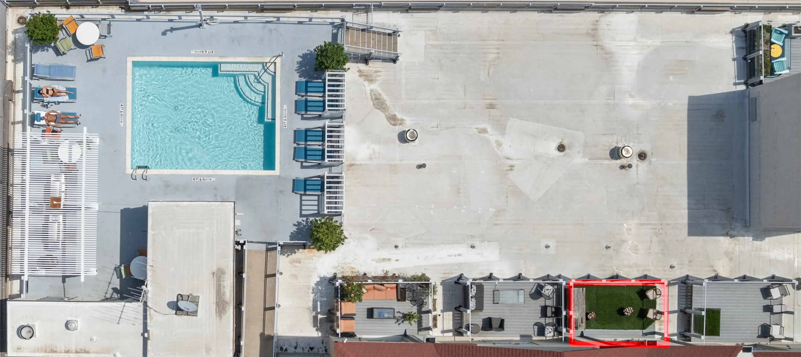Condominium For Sale in Dallas County , 1122 Jackson Street 1103, Dallas, Texas 75202, 1 Bedroom, 2 Bathroom, 2 Garage spaces, 1,035 Sqft, built in 1925, mls#21298200, Real Estate Agent in Dallas, Homes For Sale in Dallas county, Homes For Sale in Dallas, Realtor in Dallas Texas, Real Estate Brokerage Independent Realty Texas, Luminita Cordes Realtor