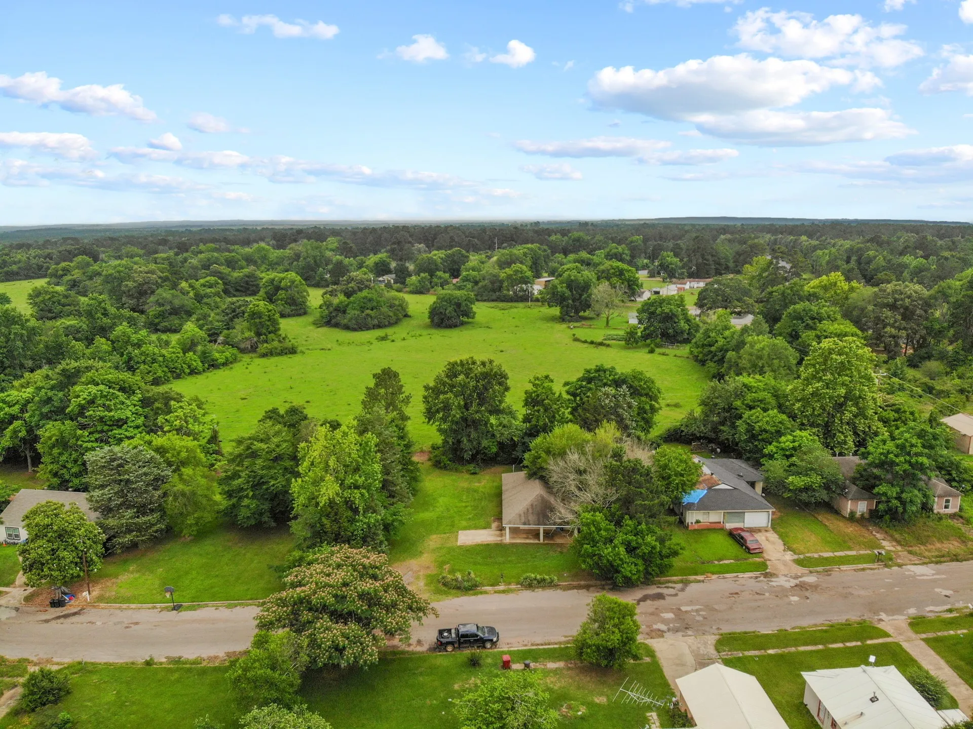 Single Family Residence For Sale in Cass County , 65 RHYNE, Avinger, Texas 75630, 3 Bedroom, 2 Bathroom, Garage spaces, 1,097 Sqft, built in 2014, mls#21298350, Real Estate Agent in Avinger, Homes For Sale in Cass county, Homes For Sale in Avinger, Realtor in Avinger Texas, Real Estate Brokerage Independent Realty Texas, Luminita Cordes Realtor