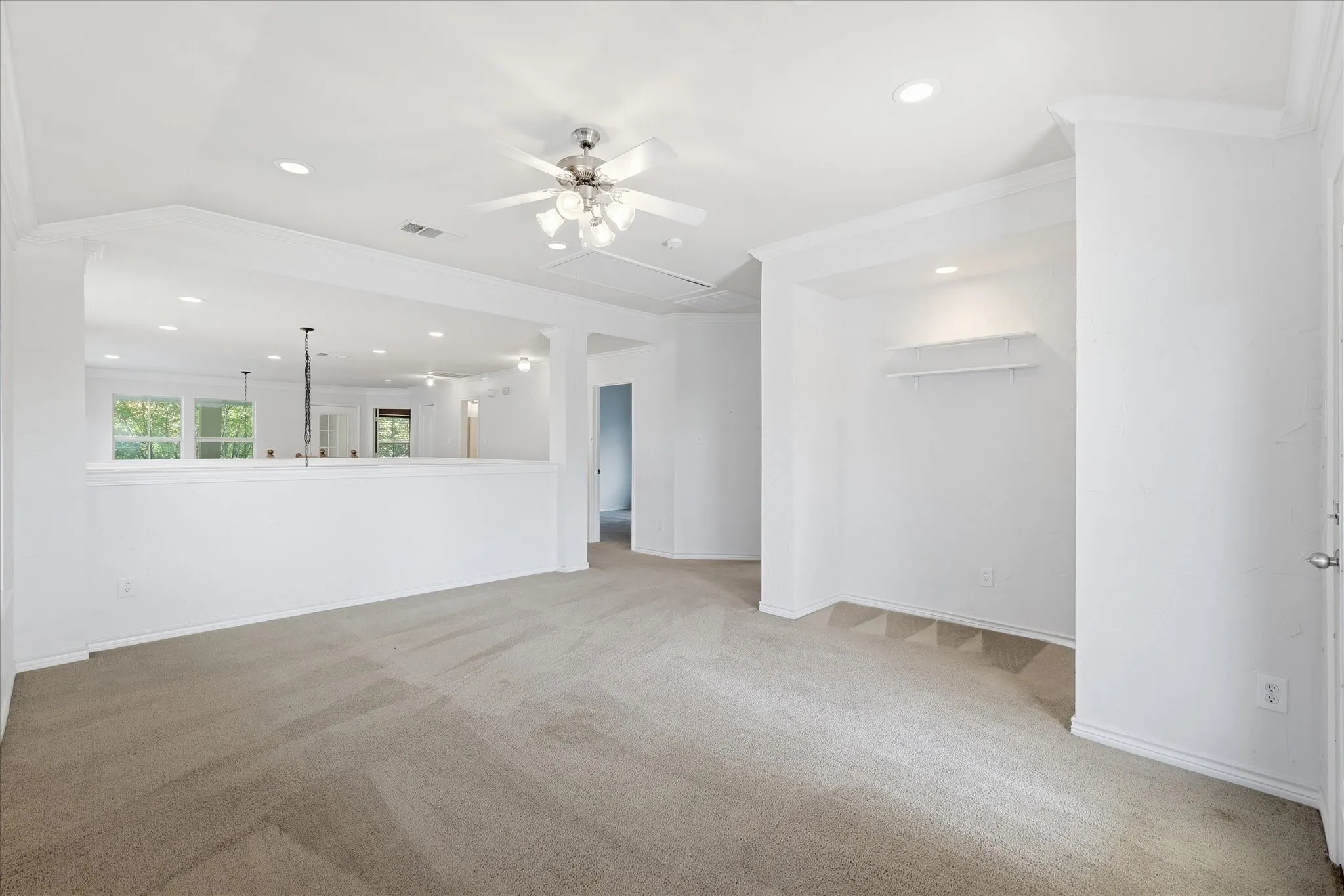 Single Family Residence For Sale in Denton County , 1418 Sea Pines Drive, Savannah, Texas 76227, 4 Bedroom, 3 Bathroom, 2 Garage spaces, 2,561 Sqft, built in 2006, mls#21293222, Real Estate Agent in Savannah, Homes For Sale in Denton county, Homes For Sale in Savannah, Realtor in Savannah Texas, Real Estate Brokerage Independent Realty Texas, Luminita Cordes Realtor