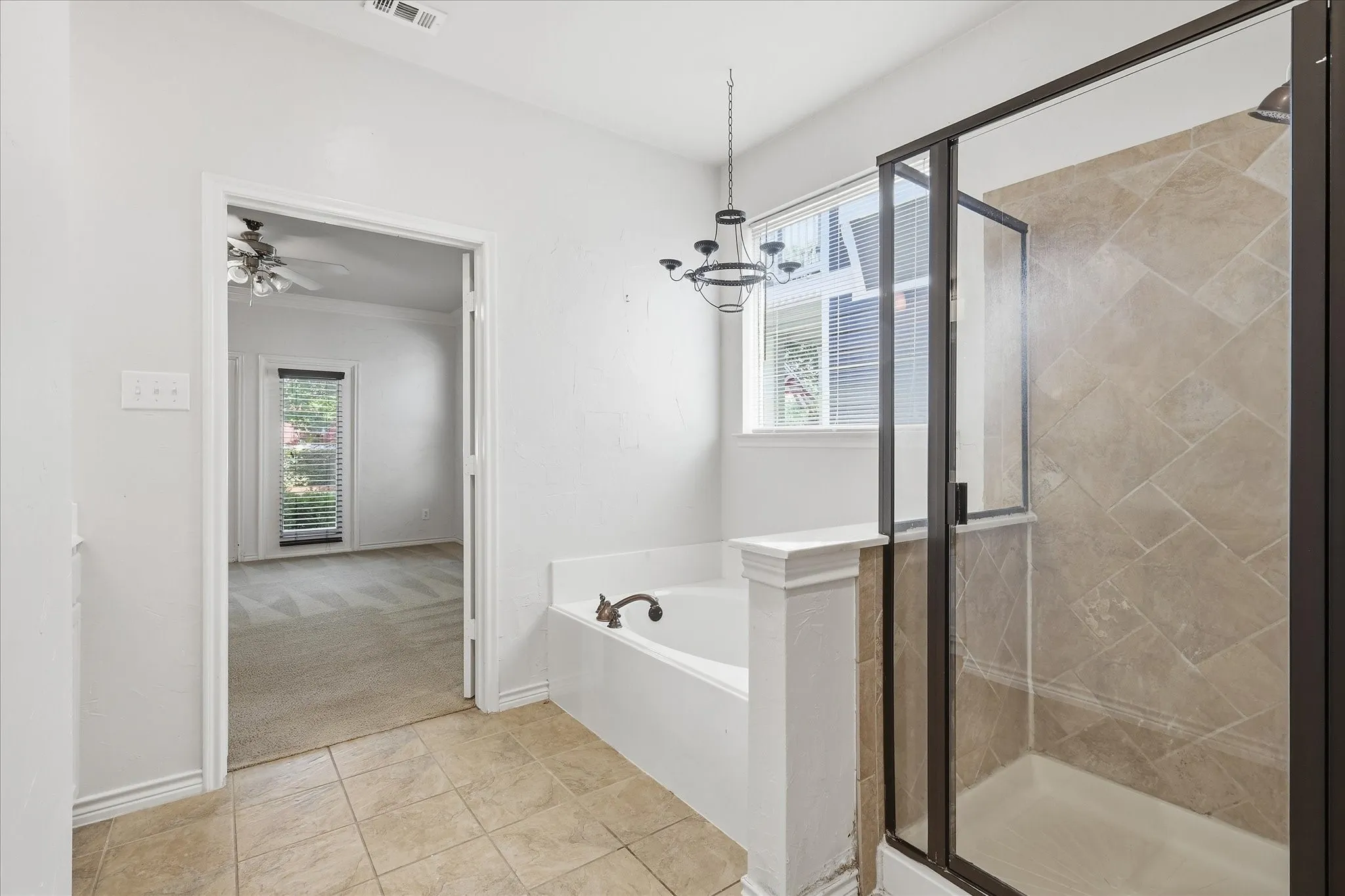 Single Family Residence For Sale in Denton County , 1418 Sea Pines Drive, Savannah, Texas 76227, 4 Bedroom, 3 Bathroom, 2 Garage spaces, 2,561 Sqft, built in 2006, mls#21293222, Real Estate Agent in Savannah, Homes For Sale in Denton county, Homes For Sale in Savannah, Realtor in Savannah Texas, Real Estate Brokerage Independent Realty Texas, Luminita Cordes Realtor