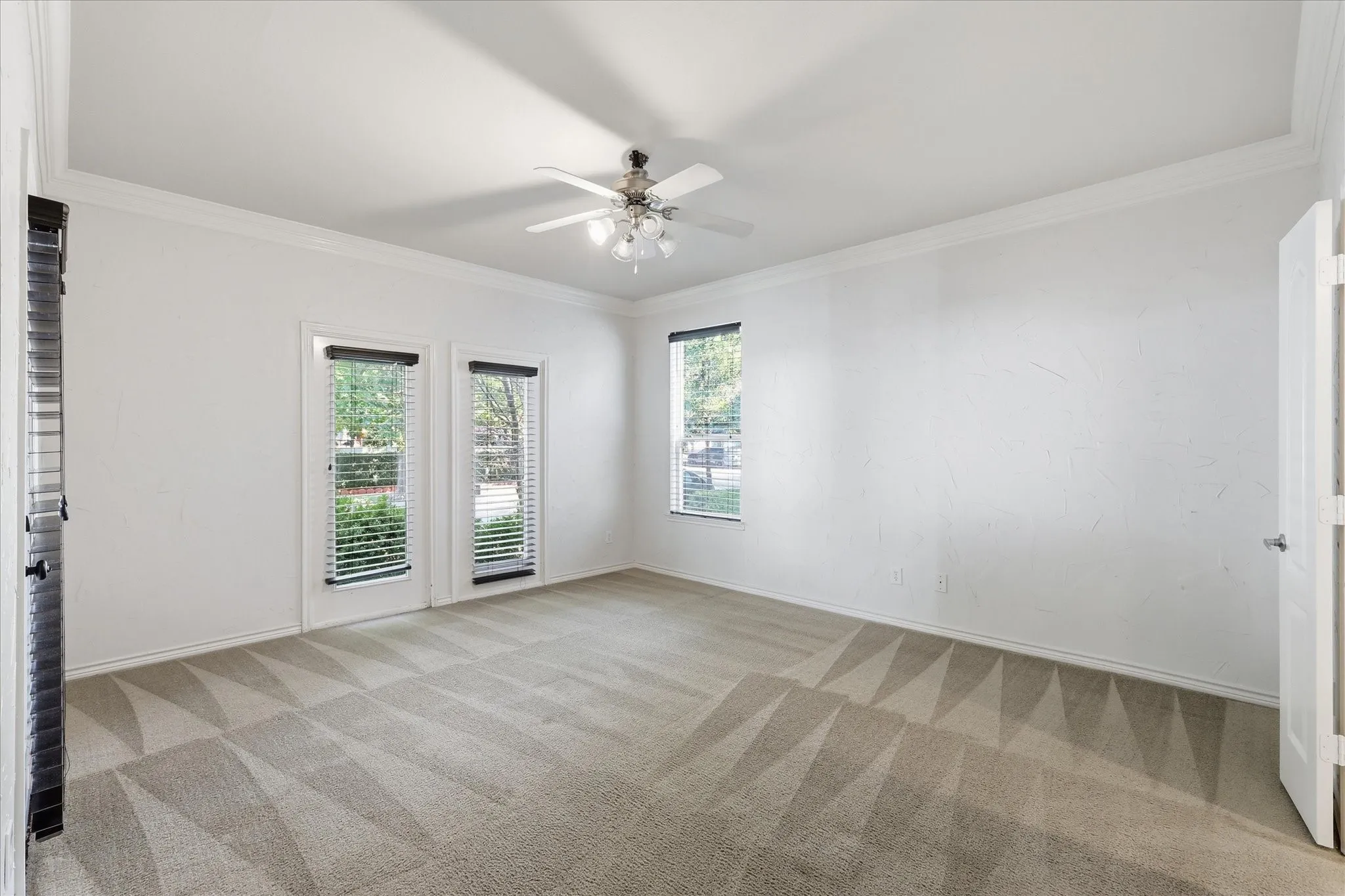 Single Family Residence For Sale in Denton County , 1418 Sea Pines Drive, Savannah, Texas 76227, 4 Bedroom, 3 Bathroom, 2 Garage spaces, 2,561 Sqft, built in 2006, mls#21293222, Real Estate Agent in Savannah, Homes For Sale in Denton county, Homes For Sale in Savannah, Realtor in Savannah Texas, Real Estate Brokerage Independent Realty Texas, Luminita Cordes Realtor