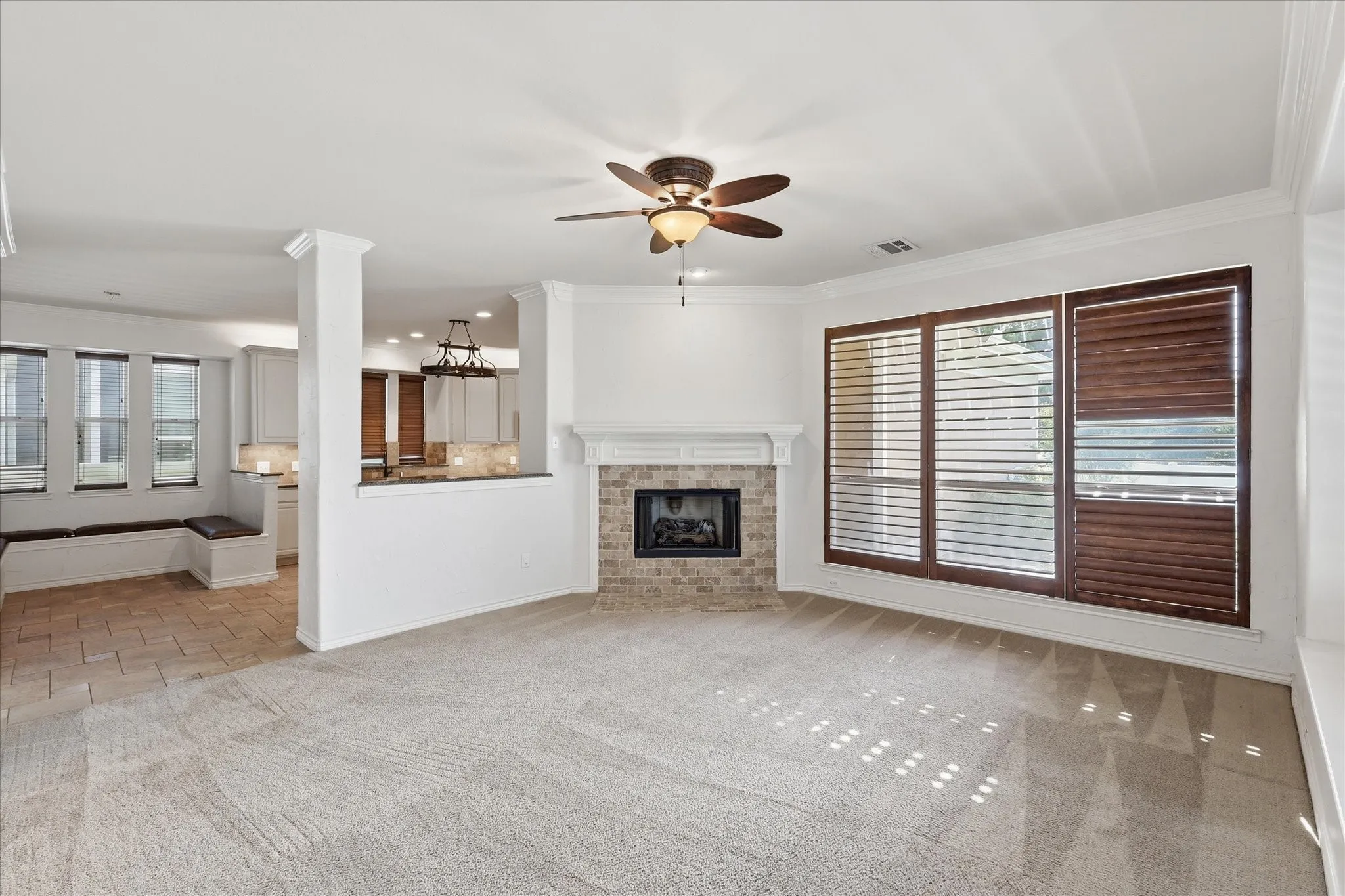 Single Family Residence For Sale in Denton County , 1418 Sea Pines Drive, Savannah, Texas 76227, 4 Bedroom, 3 Bathroom, 2 Garage spaces, 2,561 Sqft, built in 2006, mls#21293222, Real Estate Agent in Savannah, Homes For Sale in Denton county, Homes For Sale in Savannah, Realtor in Savannah Texas, Real Estate Brokerage Independent Realty Texas, Luminita Cordes Realtor