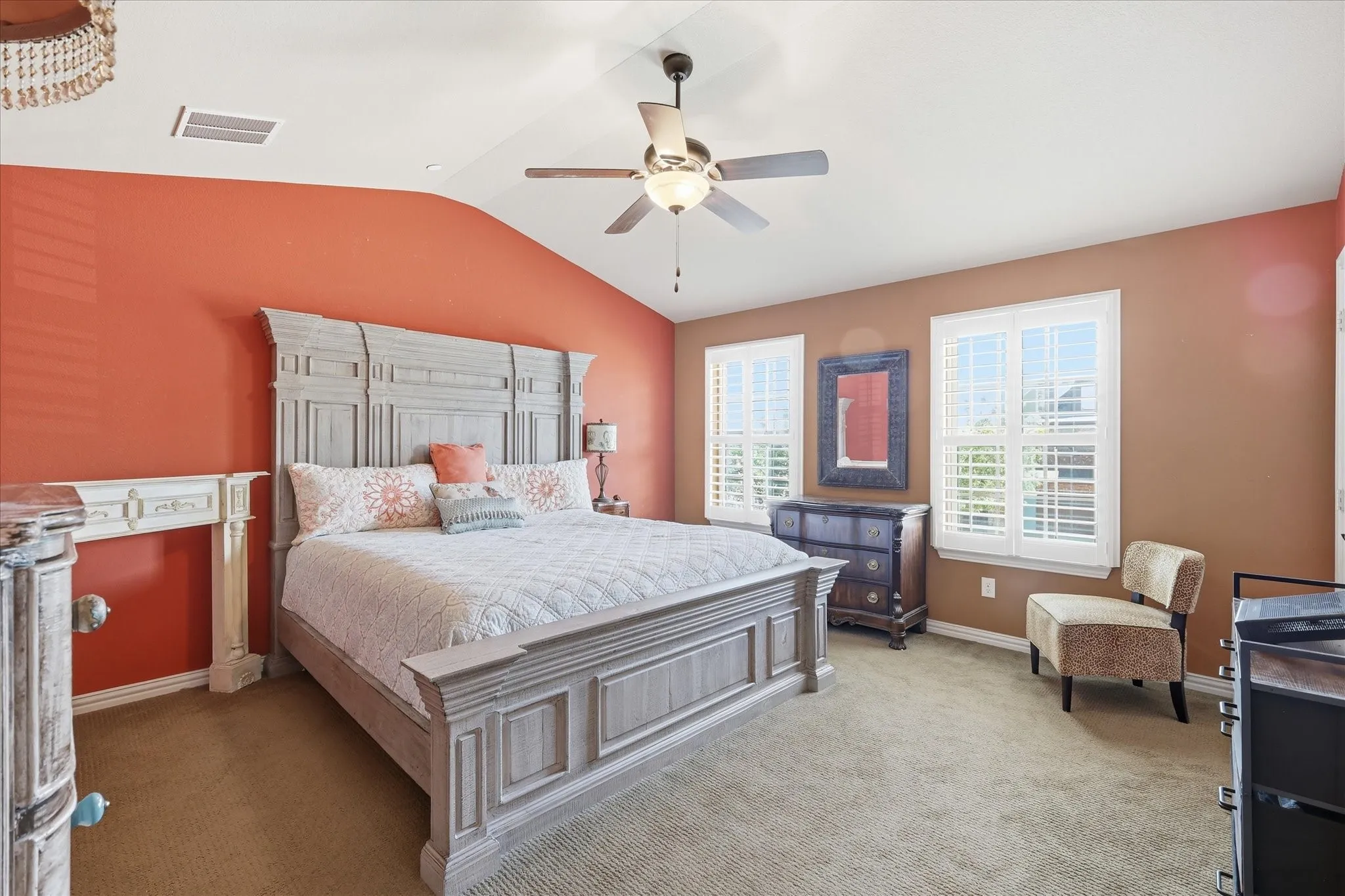Townhouse For Sale in Denton County , 399 Dublin Street, Lewisville, Texas 75067, 3 Bedroom, 3 Bathroom, 2 Garage spaces, 1,942 Sqft, built in 2012, mls#21294114, Real Estate Agent in Lewisville, Homes For Sale in Denton county, Homes For Sale in Lewisville, Realtor in Lewisville Texas, Real Estate Brokerage Independent Realty Texas, Luminita Cordes Realtor