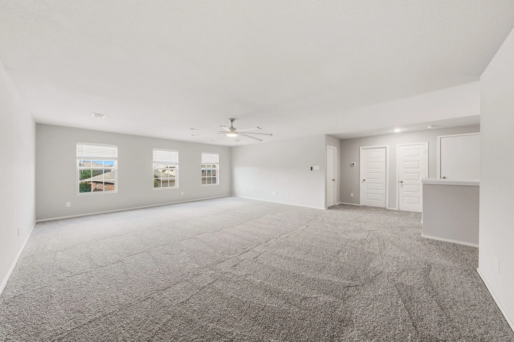 Single Family Residence For Sale in Tarrant County , 6248 Jackstaff Drive, Fort Worth, Texas 76179, 5 Bedroom, 4 Bathroom, 2 Garage spaces, 3,948 Sqft, built in 2019, mls#21297139, Real Estate Agent in Fort Worth, Homes For Sale in Tarrant county, Homes For Sale in Fort Worth, Realtor in Fort Worth Texas, Real Estate Brokerage Independent Realty Texas, Luminita Cordes Realtor