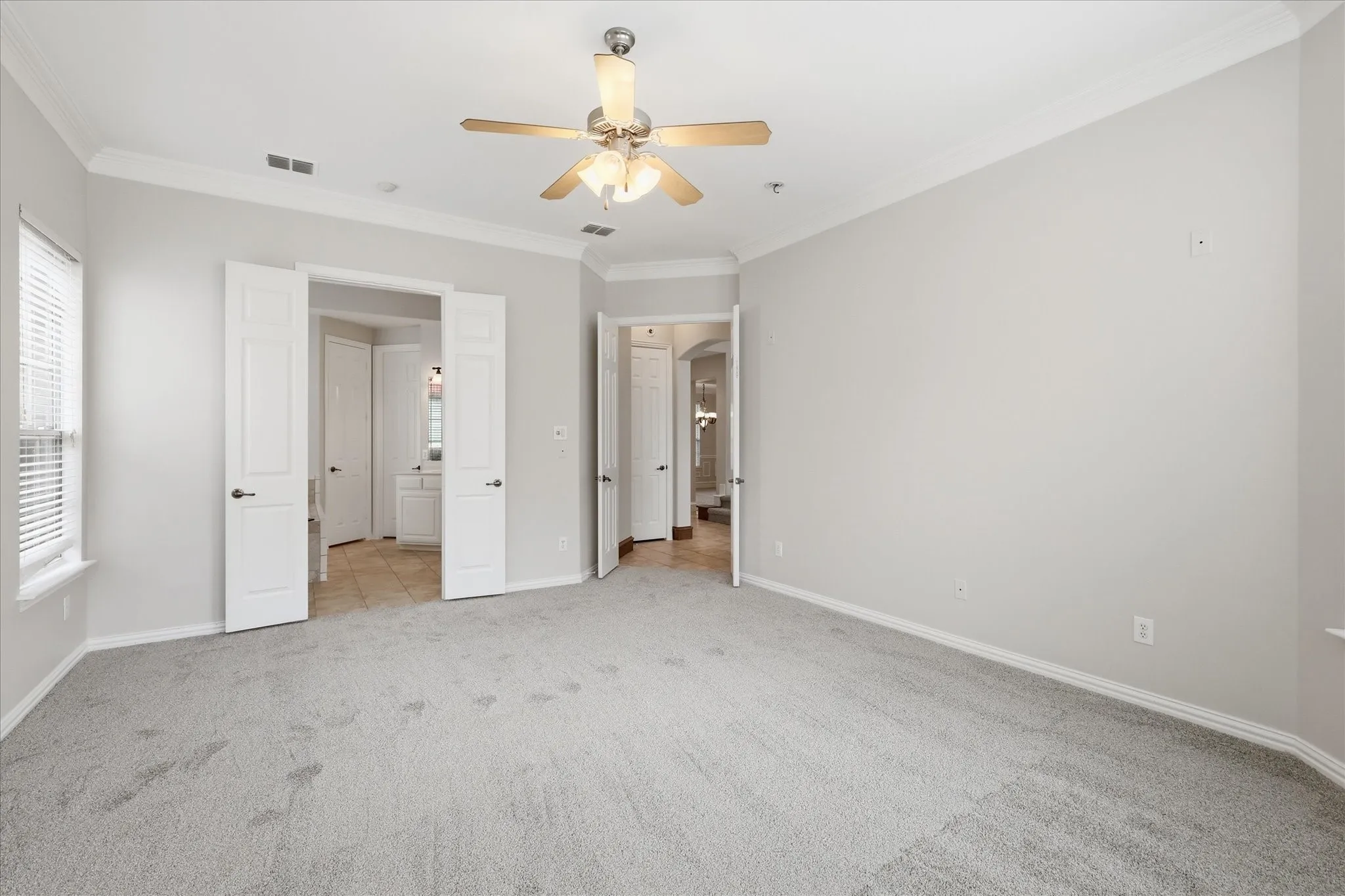 Single Family Residence For Sale in Collin County , 2220 New College Lane, Plano, Texas 75025, 5 Bedroom, 5 Bathroom, 2 Garage spaces, 3,538 Sqft, built in 2005, mls#21295591, Real Estate Agent in Plano, Homes For Sale in Collin county, Homes For Sale in Plano, Realtor in Plano Texas, Real Estate Brokerage Independent Realty Texas, Luminita Cordes Realtor