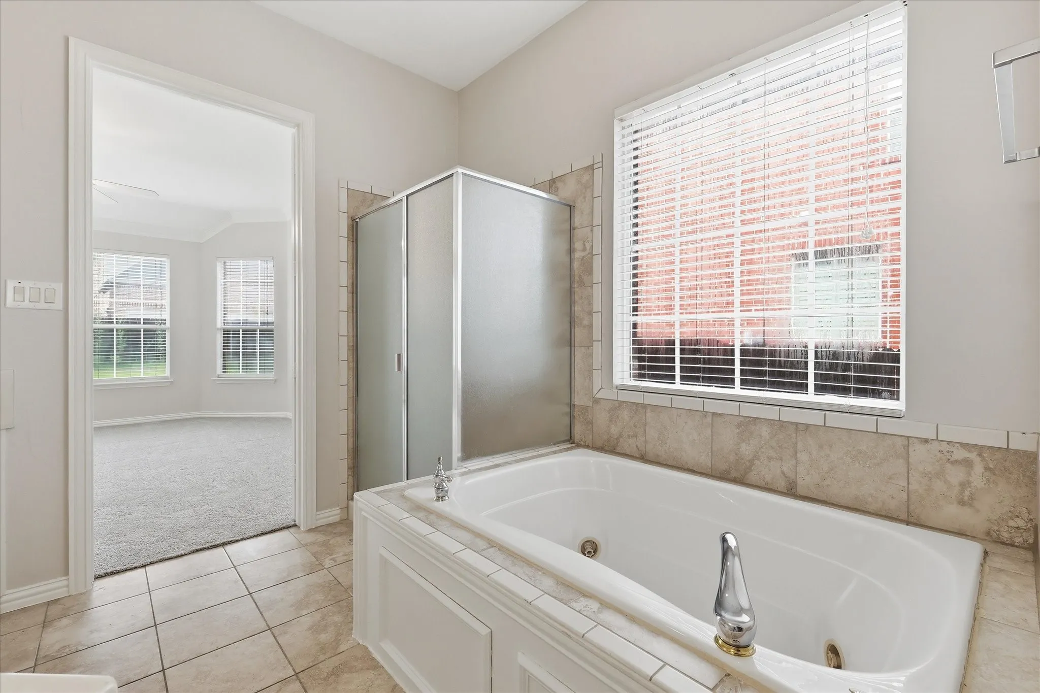 Single Family Residence For Sale in Collin County , 2220 New College Lane, Plano, Texas 75025, 5 Bedroom, 5 Bathroom, 2 Garage spaces, 3,538 Sqft, built in 2005, mls#21295591, Real Estate Agent in Plano, Homes For Sale in Collin county, Homes For Sale in Plano, Realtor in Plano Texas, Real Estate Brokerage Independent Realty Texas, Luminita Cordes Realtor