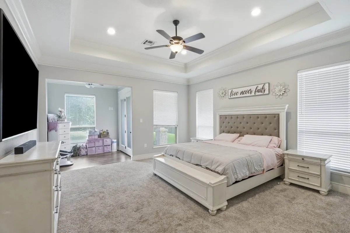 Single Family Residence For Sale in Mc Lennan County , 8 Freedom Court, Waco, Texas 76708, 4 Bedroom, 4 Bathroom, 2 Garage spaces, 2,907 Sqft, built in 2015, mls#21298411, Real Estate Agent in Waco, Homes For Sale in Mc Lennan county, Homes For Sale in Waco, Realtor in Waco Texas, Real Estate Brokerage Independent Realty Texas, Luminita Cordes Realtor