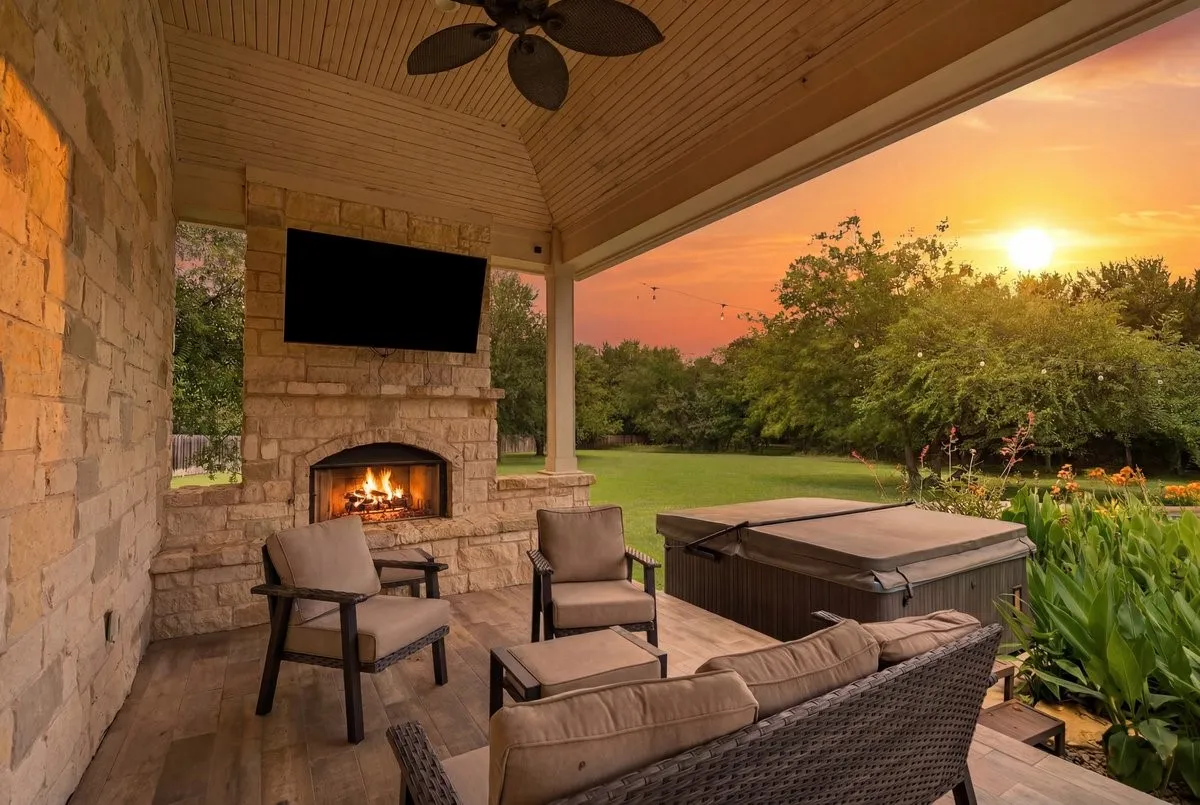 Single Family Residence For Sale in Mc Lennan County , 8 Freedom Court, Waco, Texas 76708, 4 Bedroom, 4 Bathroom, 2 Garage spaces, 2,907 Sqft, built in 2015, mls#21298411, Real Estate Agent in Waco, Homes For Sale in Mc Lennan county, Homes For Sale in Waco, Realtor in Waco Texas, Real Estate Brokerage Independent Realty Texas, Luminita Cordes Realtor