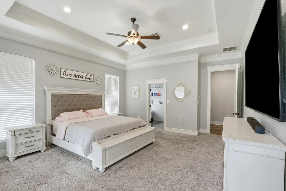 Single Family Residence For Sale in Mc Lennan County , 8 Freedom Court, Waco, Texas 76708, 4 Bedroom, 4 Bathroom, 2 Garage spaces, 2,907 Sqft, built in 2015, mls#21298411, Real Estate Agent in Waco, Homes For Sale in Mc Lennan county, Homes For Sale in Waco, Realtor in Waco Texas, Real Estate Brokerage Independent Realty Texas, Luminita Cordes Realtor