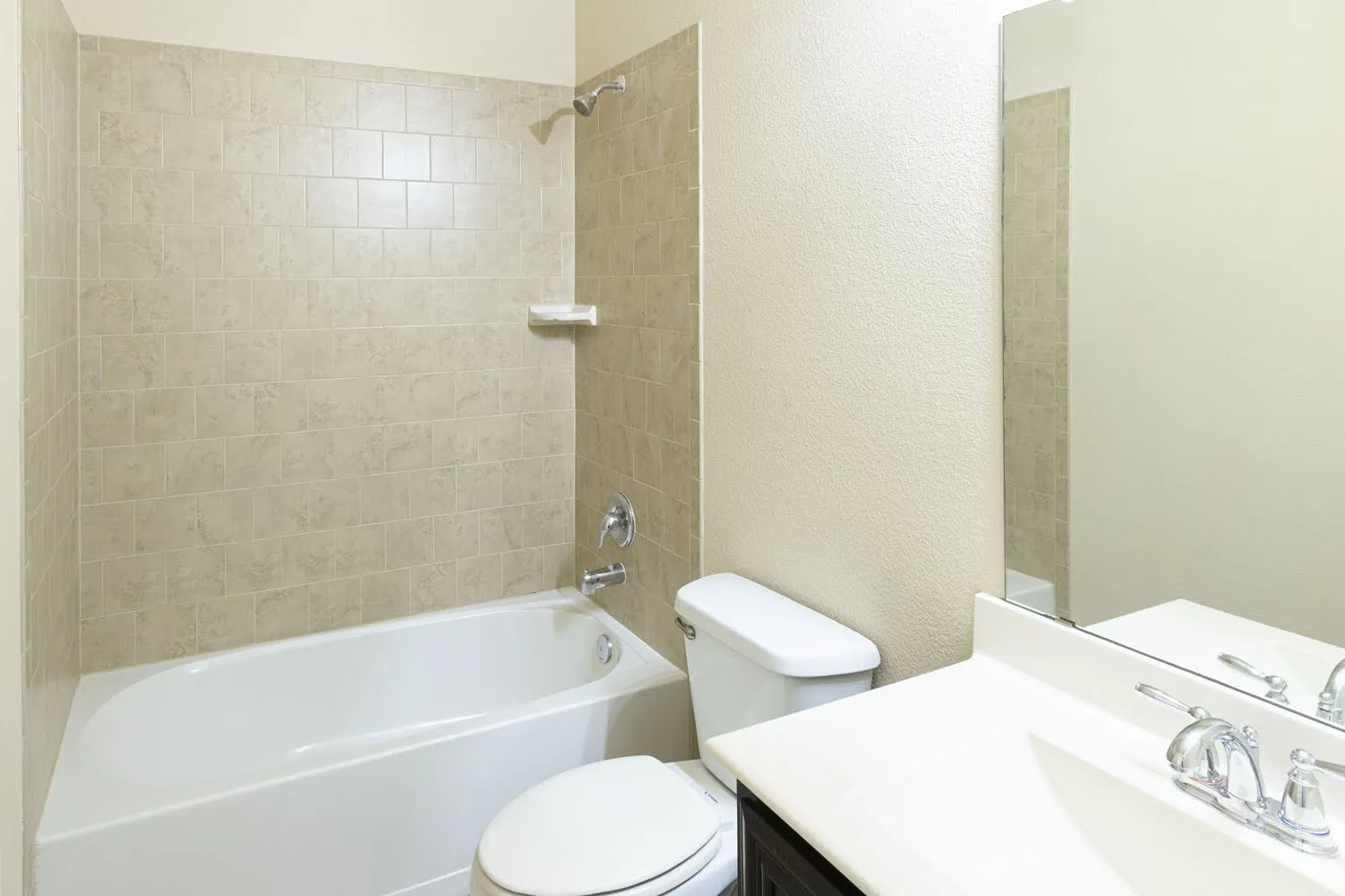 Single Family Residence For Sale in Collin County , 601 Ivy Lane, Josephine, Texas 75173, 4 Bedroom, 3 Bathroom, 2 Garage spaces, 2,528 Sqft, built in 2013, mls#21298392, Real Estate Agent in Josephine, Homes For Sale in Collin county, Homes For Sale in Josephine, Realtor in Josephine Texas, Real Estate Brokerage Independent Realty Texas, Luminita Cordes Realtor