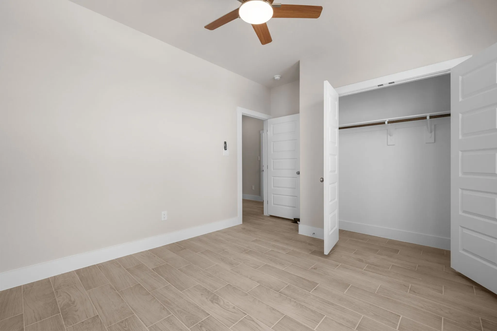 Single Family Residence For Rent in Hood County , 5621 San Jacinto Drive, Granbury, Texas 76048, 3 Bedroom, 2 Bathroom, 2 Garage spaces, 1,477 Sqft, built in 2026, mls#21275045, Real Estate Agent in Granbury, Homes For Rent in Hood county, Homes For Rent in Granbury, Realtor in Granbury Texas, Real Estate Brokerage Independent Realty Texas, Luminita Cordes Realtor
