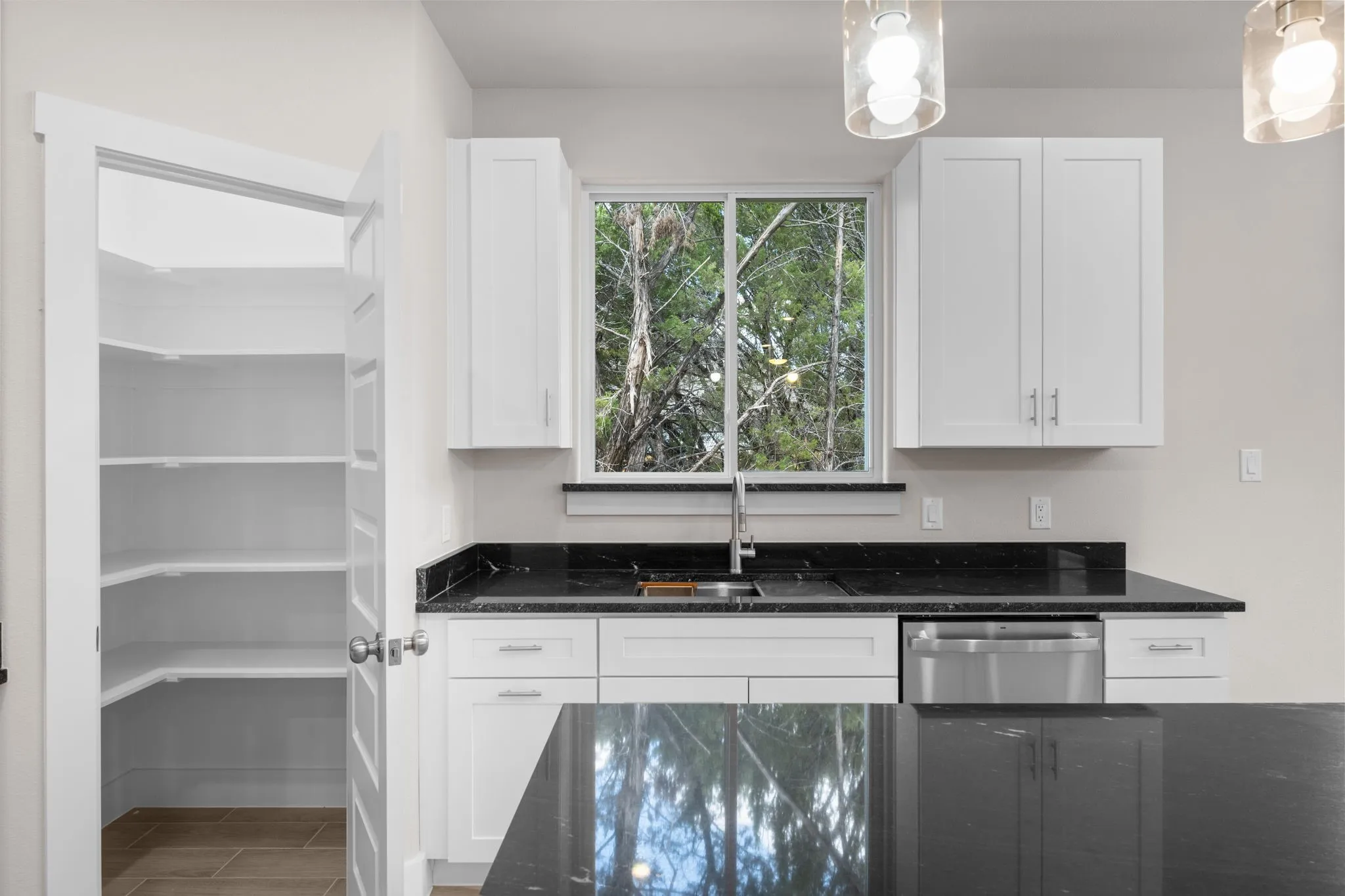 Single Family Residence For Rent in Hood County , 5621 San Jacinto Drive, Granbury, Texas 76048, 3 Bedroom, 2 Bathroom, 2 Garage spaces, 1,477 Sqft, built in 2026, mls#21275045, Real Estate Agent in Granbury, Homes For Rent in Hood county, Homes For Rent in Granbury, Realtor in Granbury Texas, Real Estate Brokerage Independent Realty Texas, Luminita Cordes Realtor